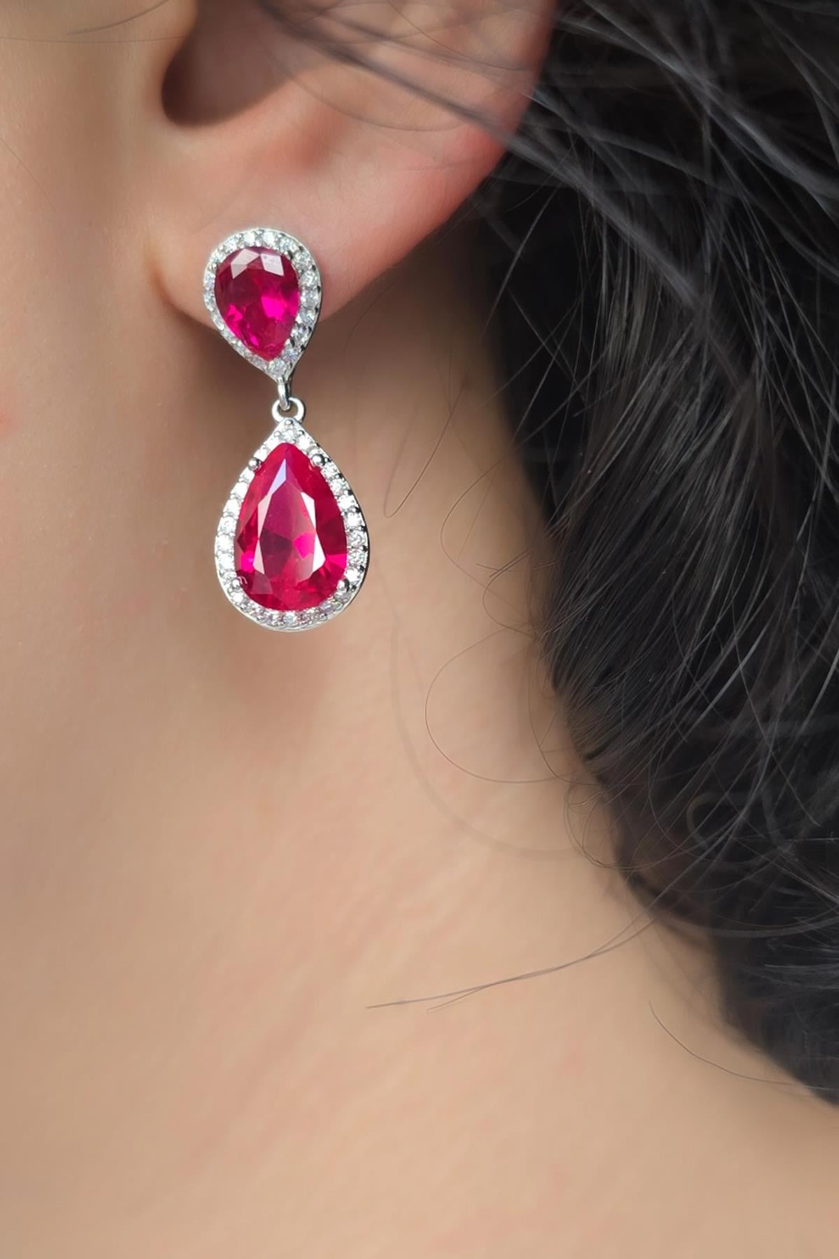 YAKUT RUBY OVAL GÜMÜŞ KÜPE