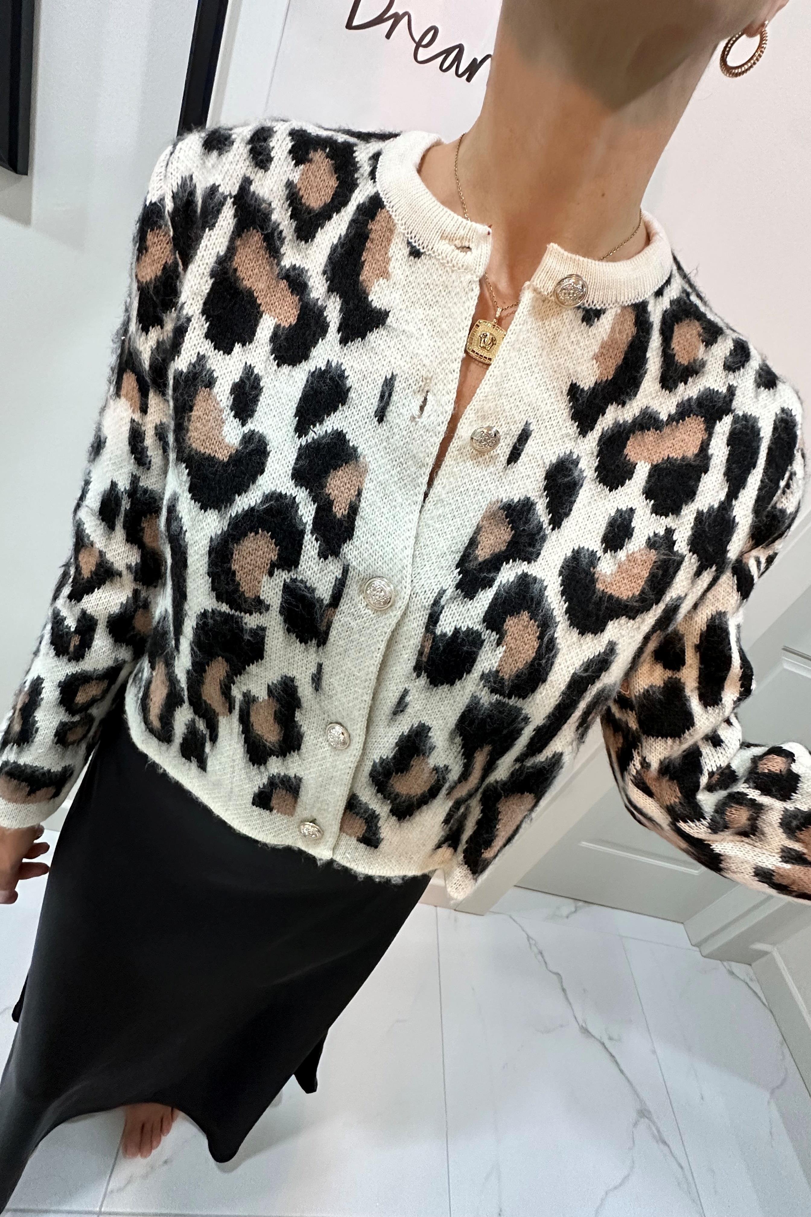 GOLD DÜĞMELİ LEOPAR HIRKA