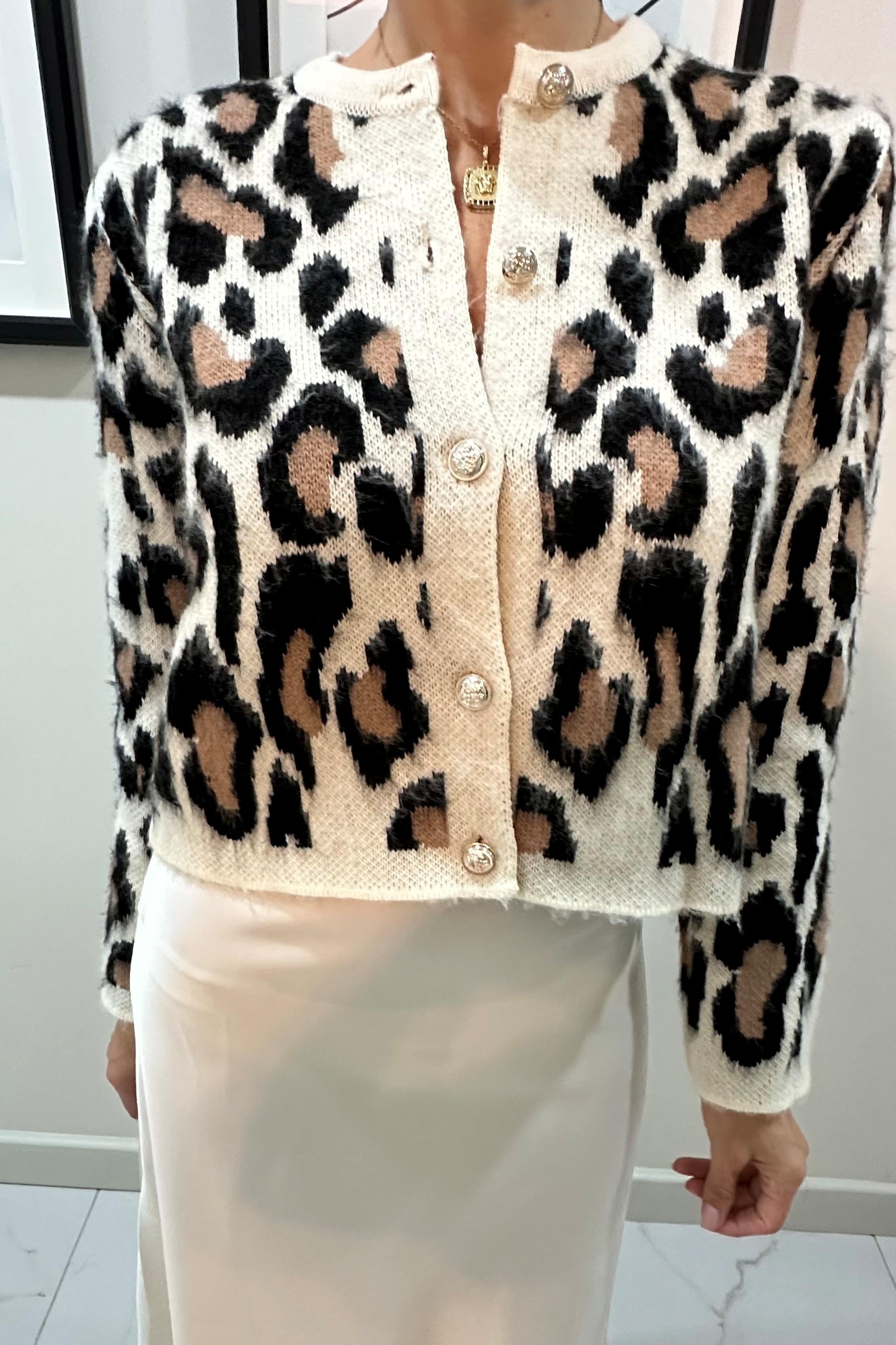 GOLD DÜĞMELİ LEOPAR HIRKA