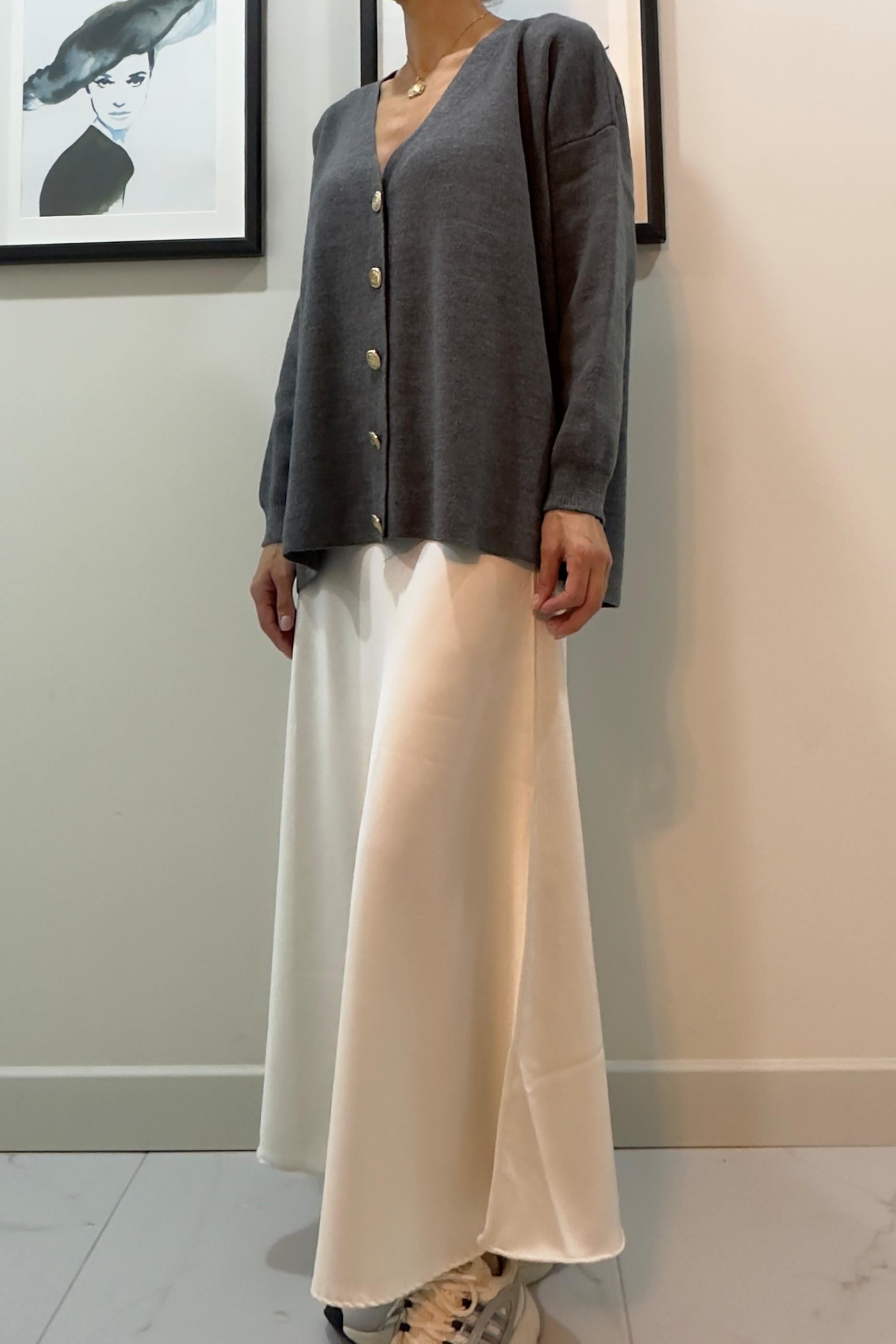 GOLD DÜĞMELİ OVERSİZE HIRKA