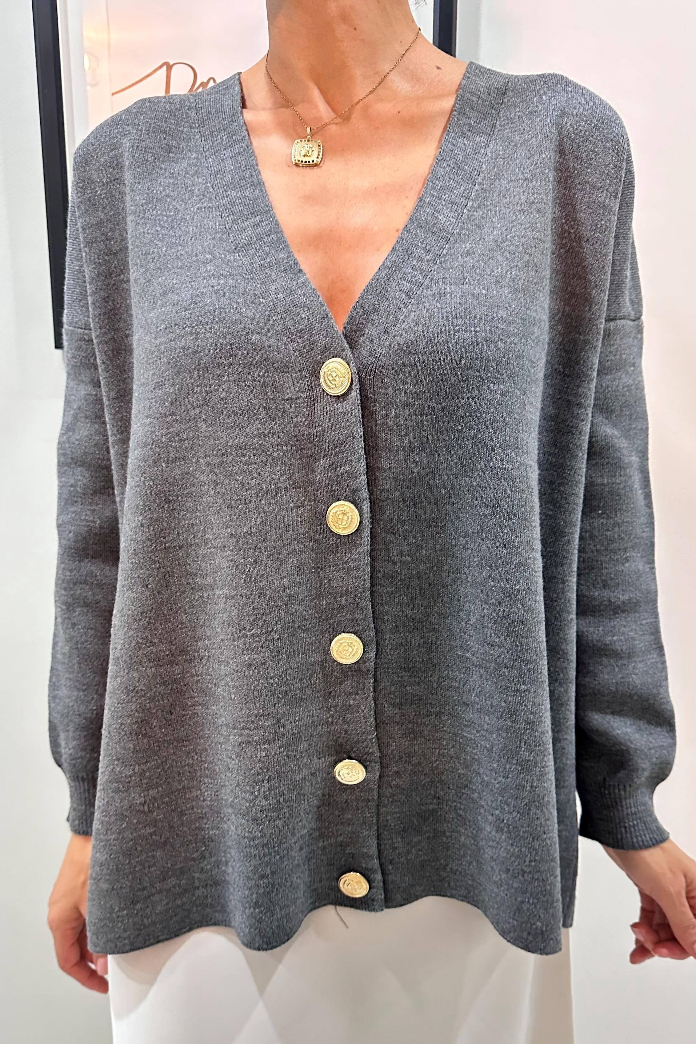 GOLD DÜĞMELİ OVERSİZE HIRKA