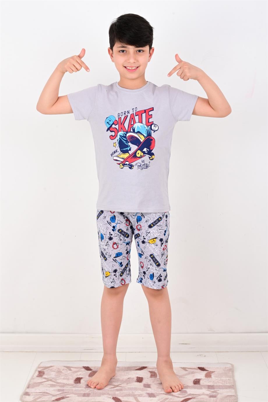 erkek çocuk kapri  pijama takımı born to skate gri