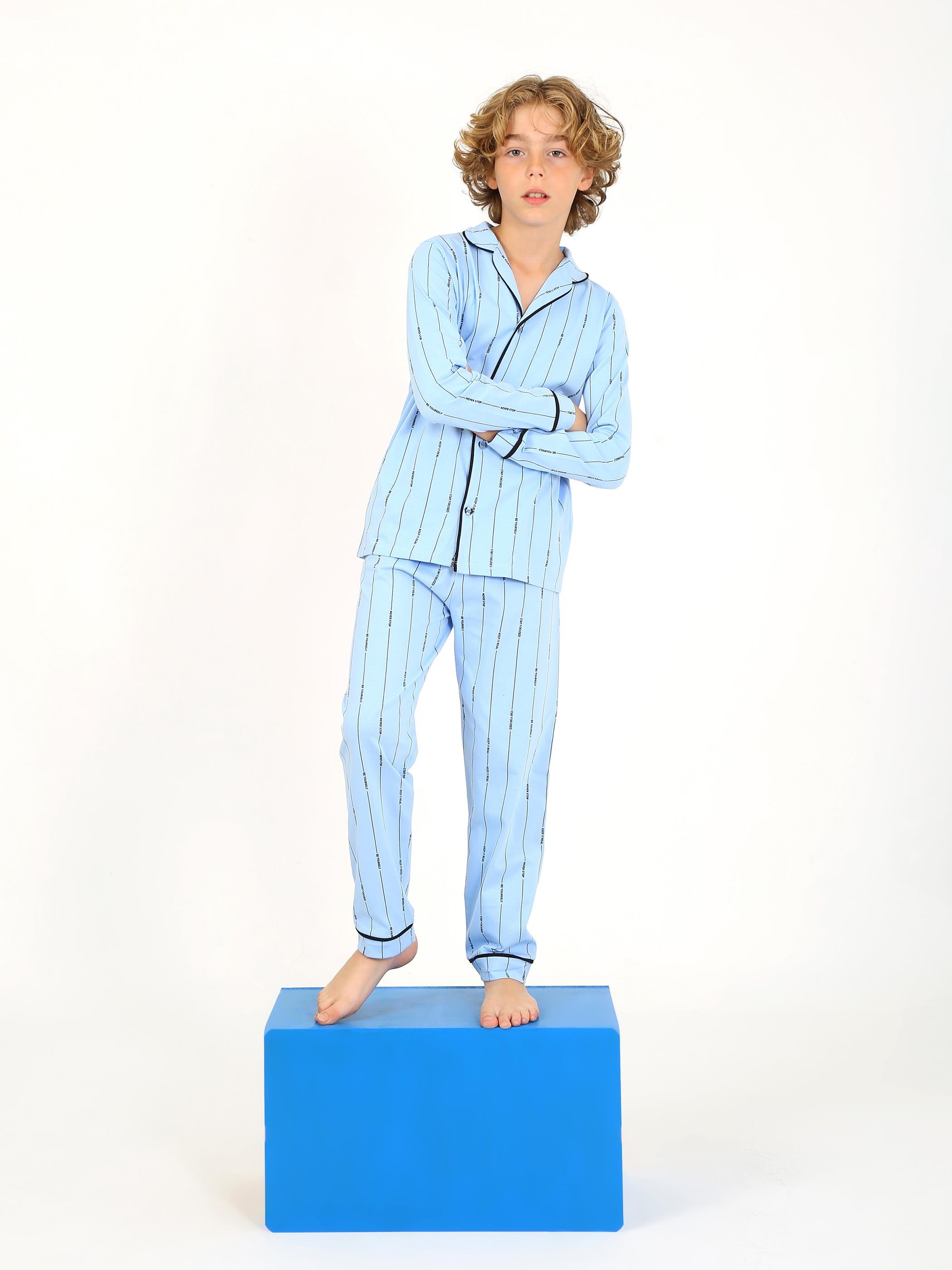 Erkek Çocuk Uzun Kollu %100 Pamuklu Düğmeli Pijama Takımı Leo Uzun