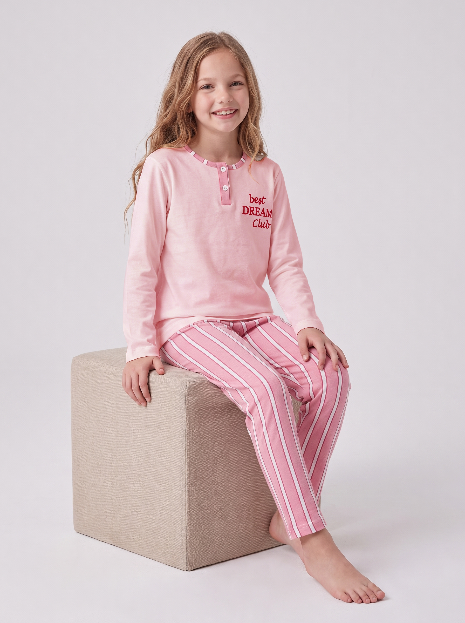 Kız Çocuk Uzun Kollu Düğme Detaylı %100 Pamuklu Pijama Takımı Best Dream