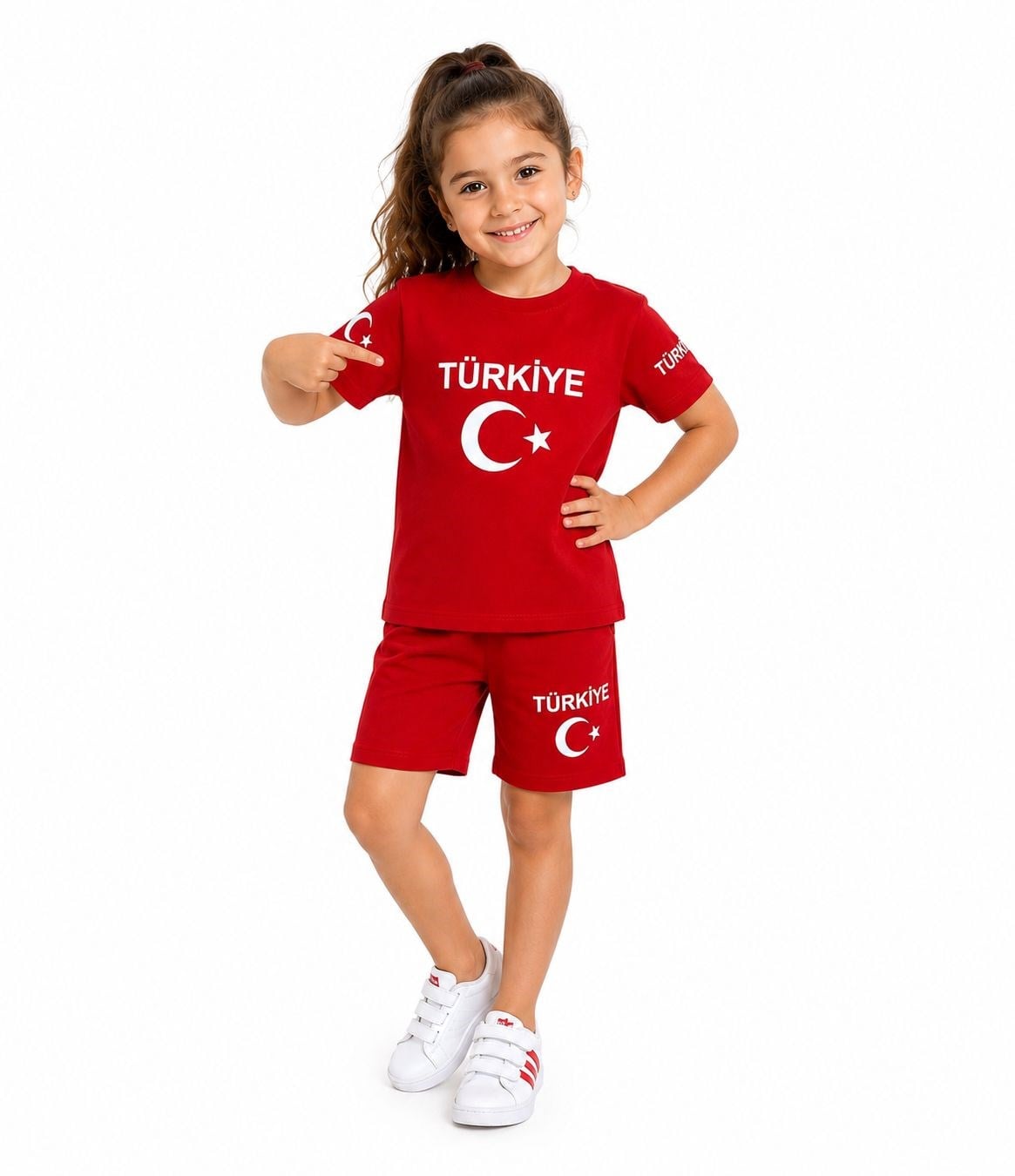 2067 -  Bayrak Baskılı Çocuk Takımı -Kırmızı
