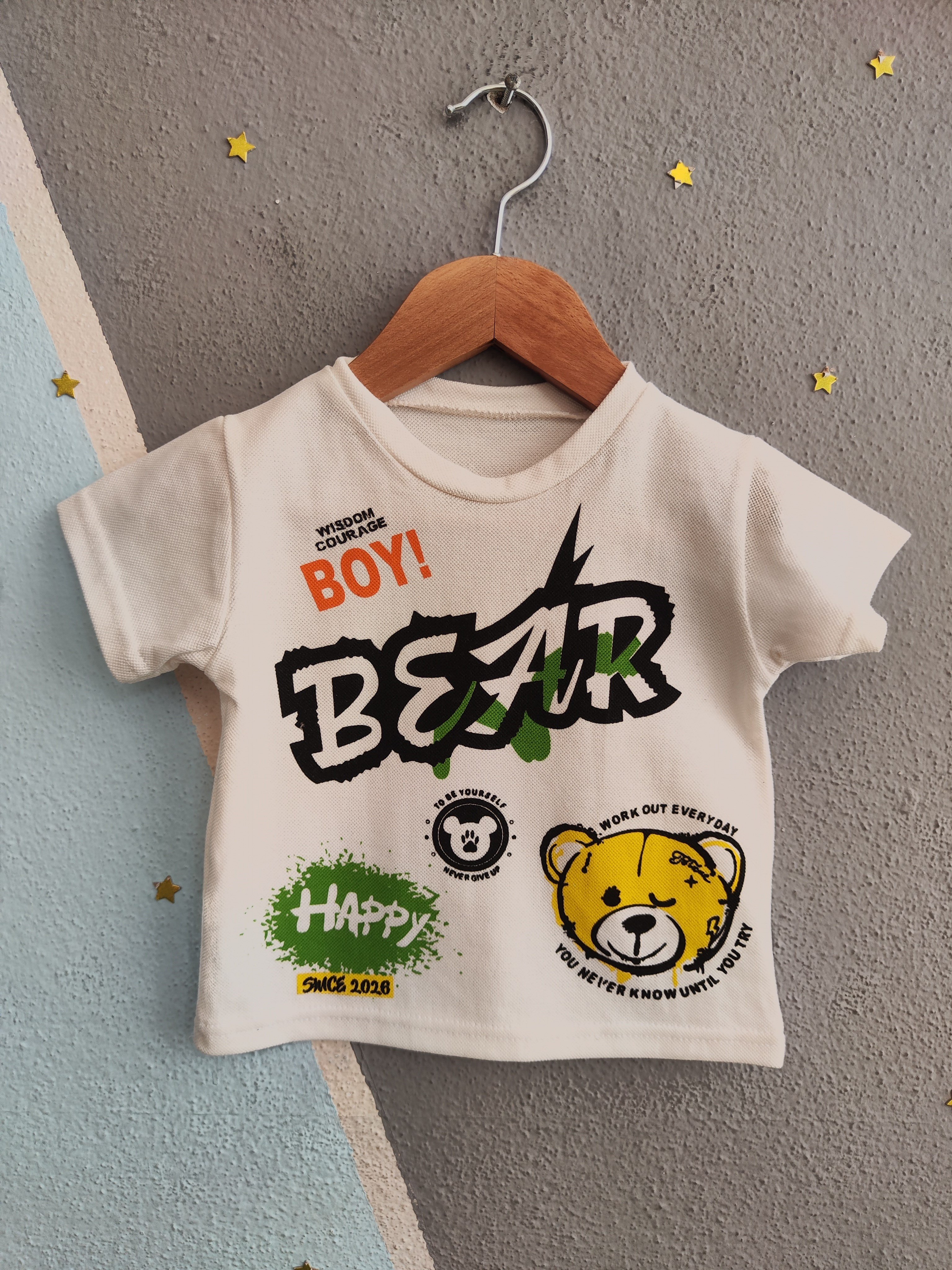 2102 -Bear Baskılı Erkek Bebek Takım - Krem -siyah