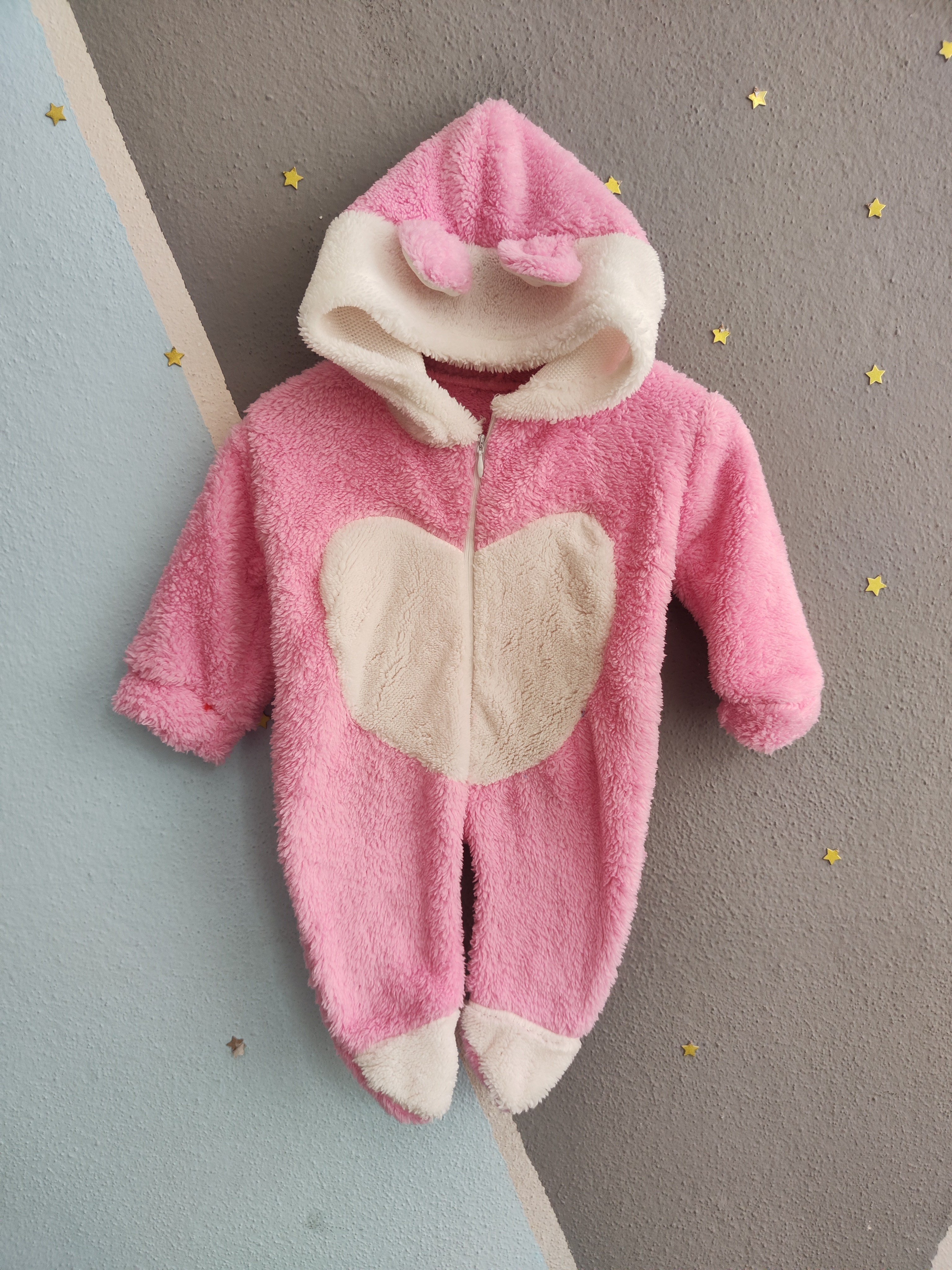 2142 -Kapüşonlu Peluş Kumaş Kız Bebek Tulumu - Pembe