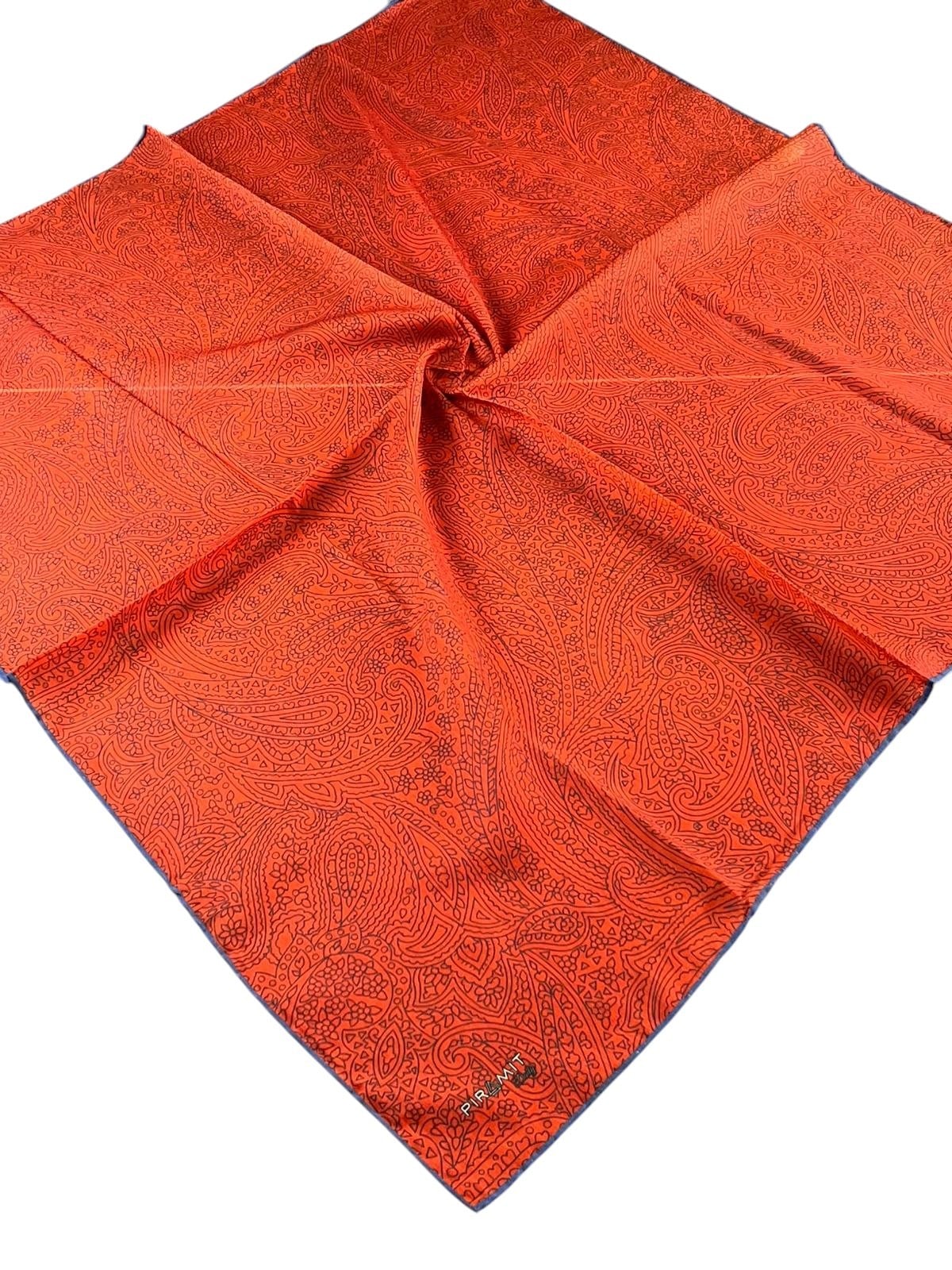 Piramit soft Eşarp