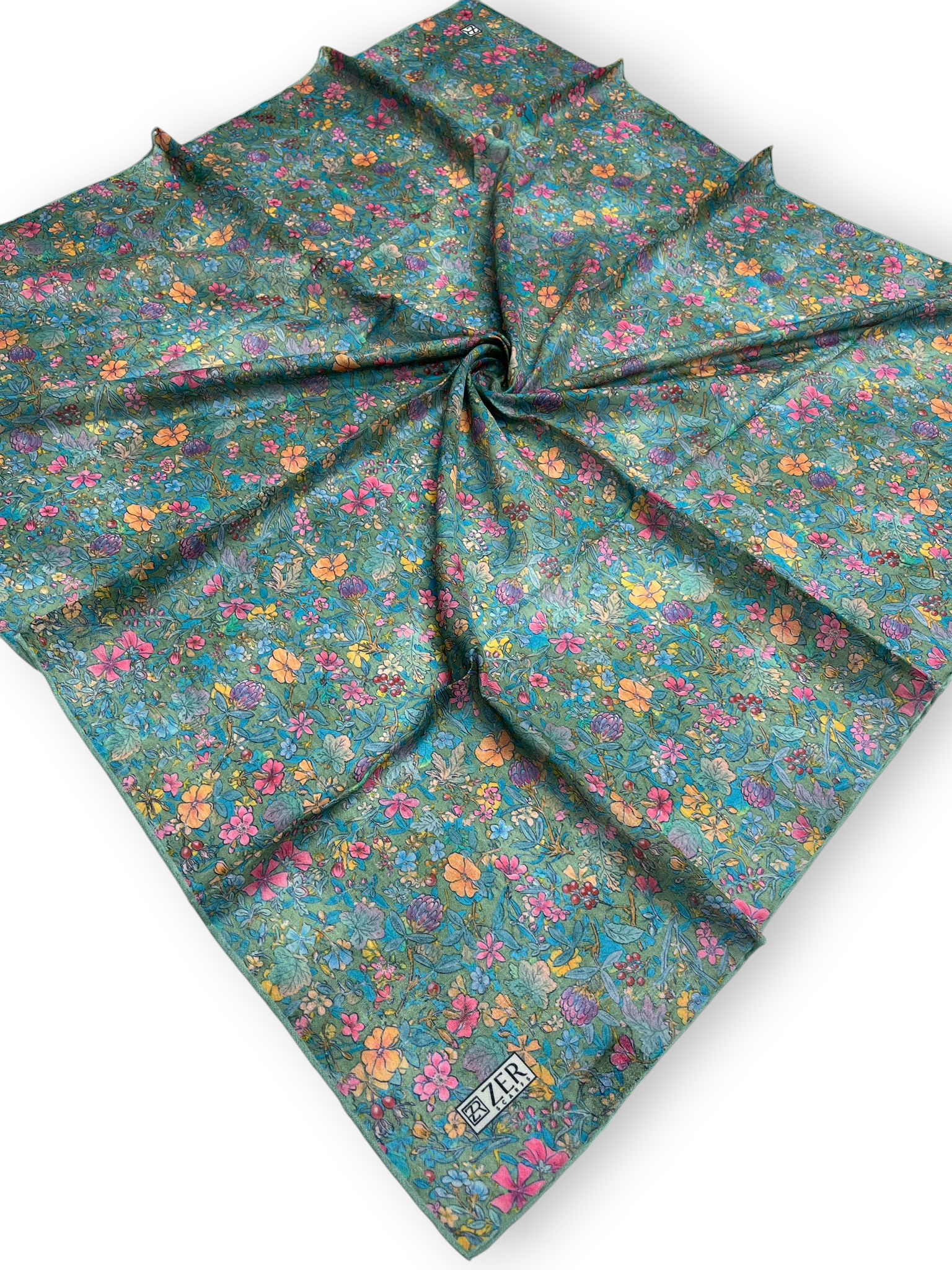 ZER SCARFS EŞARP