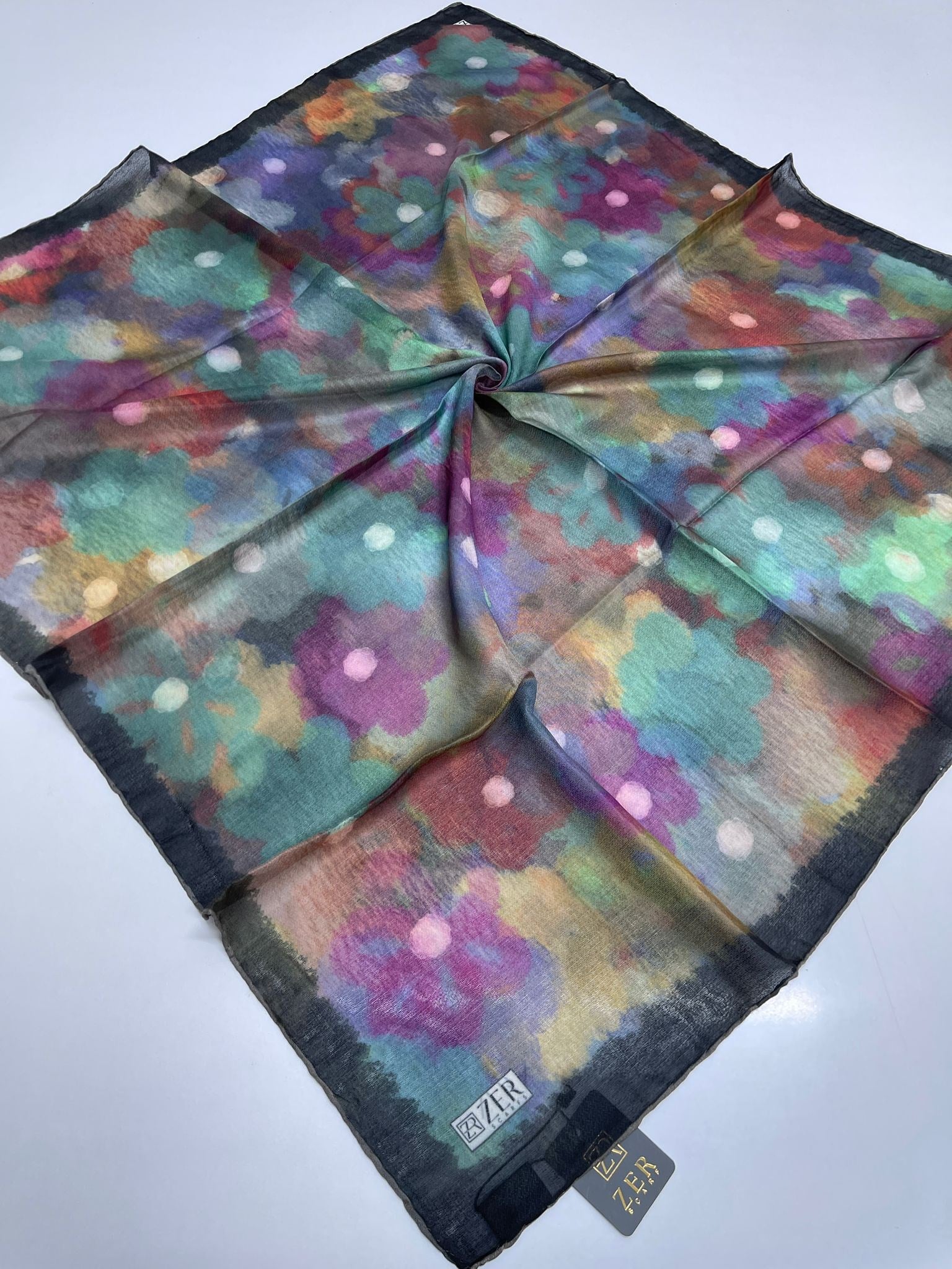 Zer Scarfs Eşarp