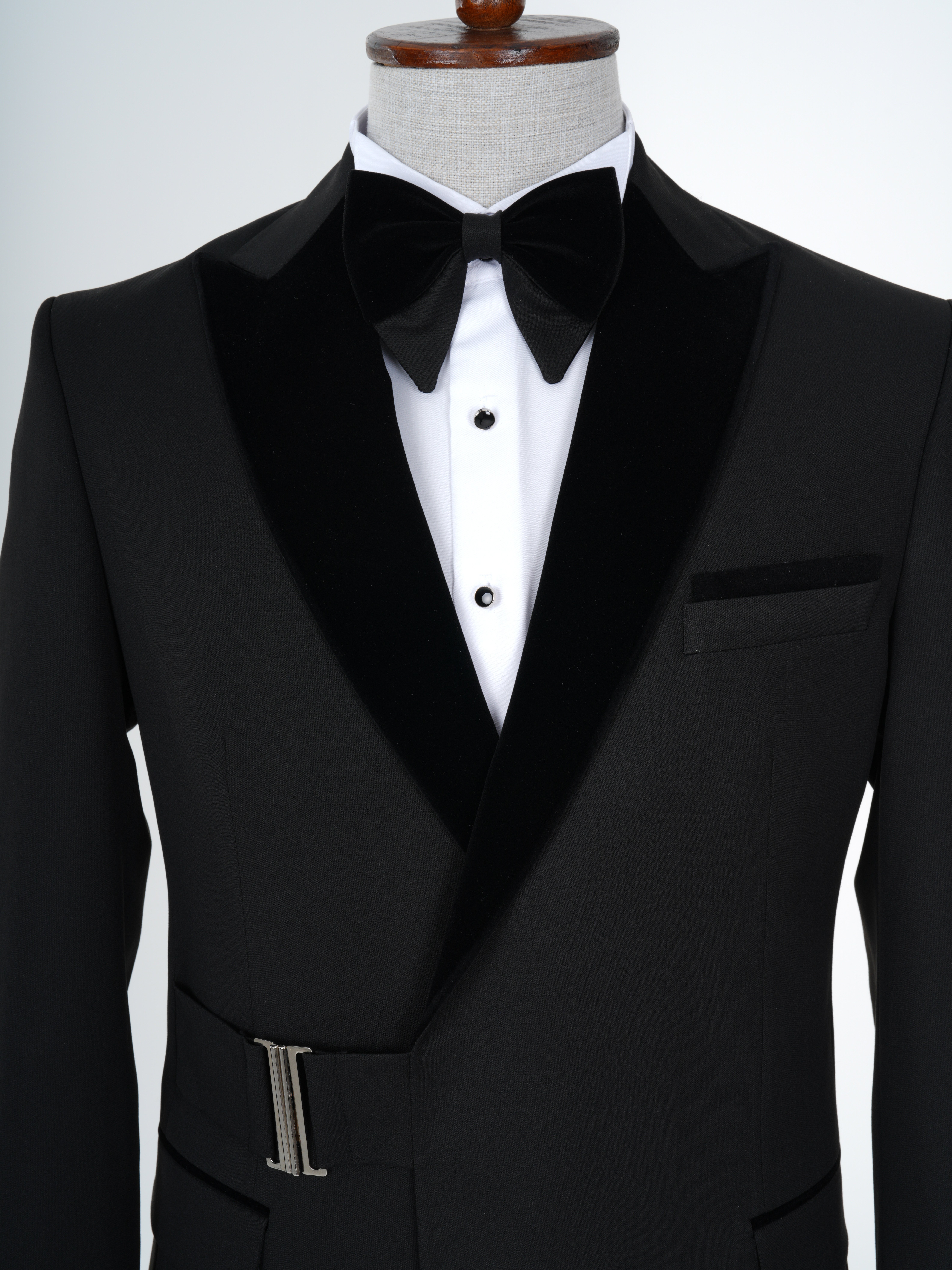 Erkek Premıum Smokin Damatlık Kadife Kırlangıç Yaka Gümüş Toka İtalyan Stil Slim Fit Ceket Pantolon Papyon - Siyah