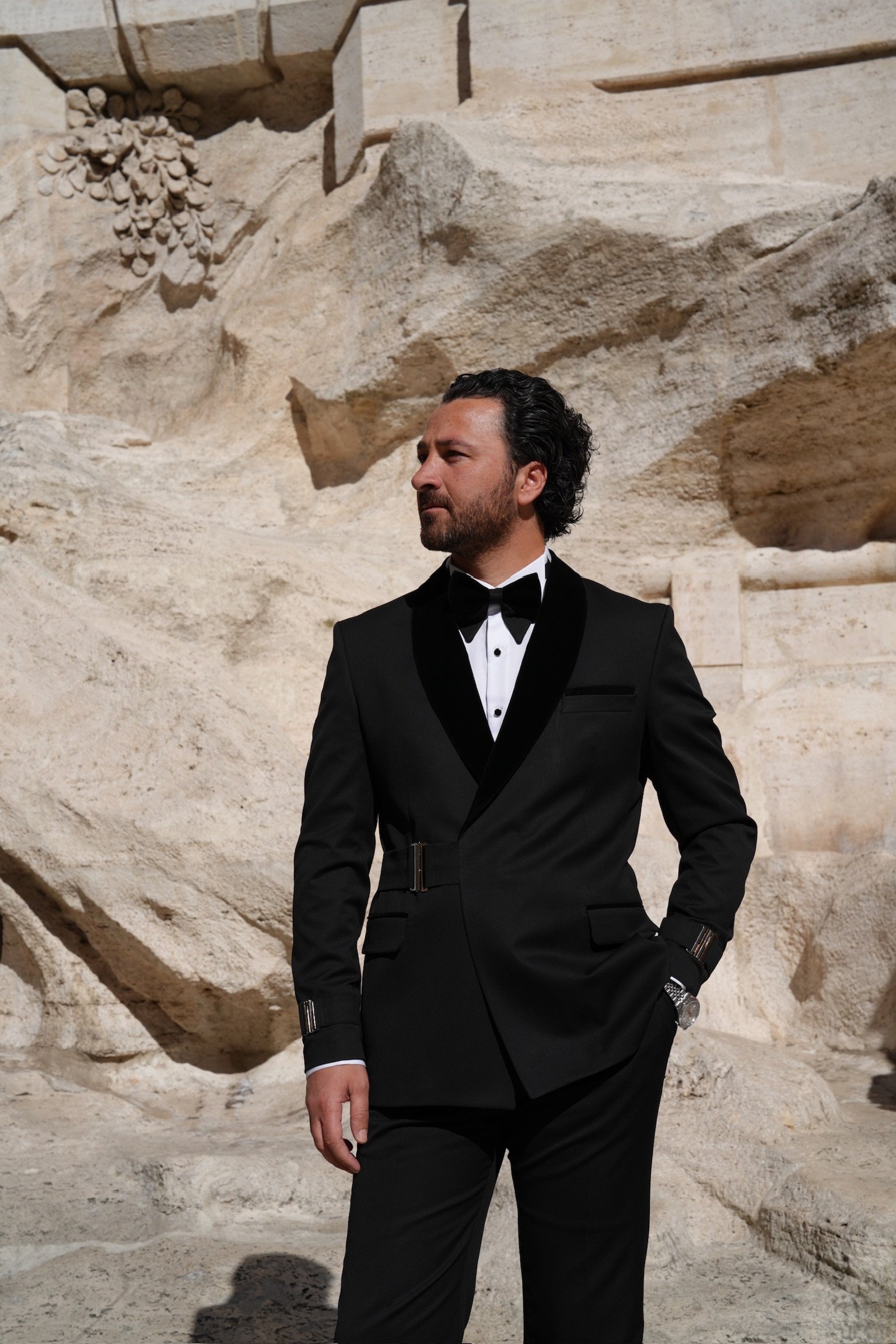 Erkek Premıum Smokin Damatlık Kadife Şal Yaka Gümüş Toka İtalyan Stil Slim Fit Ceket Pantolon Papyon - Siyah