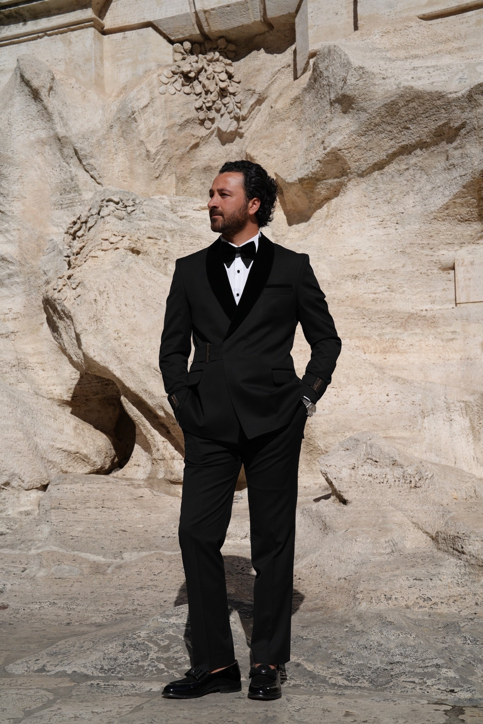Erkek Premıum Smokin Damatlık Kadife Şal Yaka Gümüş Toka İtalyan Stil Slim Fit Ceket Pantolon Papyon - Siyah