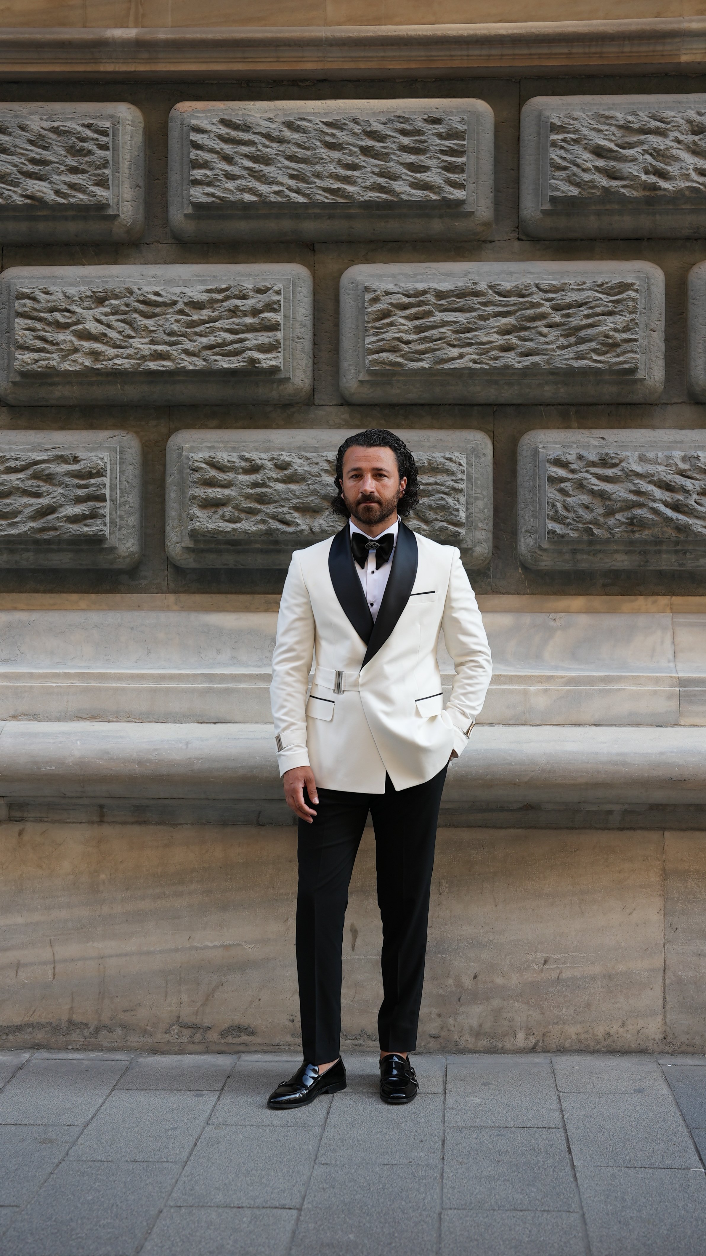 Erkek Tokalı Kruvaze Damatlık Slim fit İtalyan Stil Şal Yaka Ceket Pantolon Papyon-Beyaz