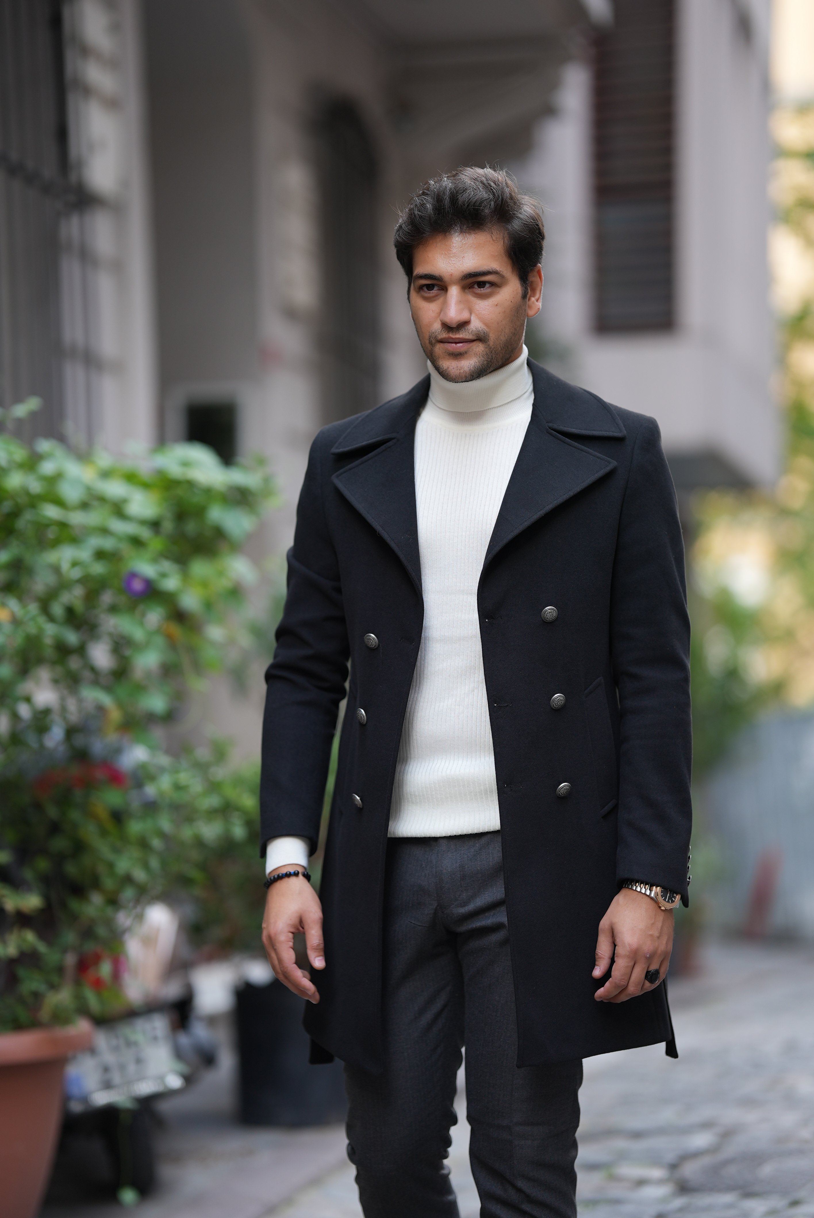Slim Fit Kruvaze Kaşe Kaban - Siyah