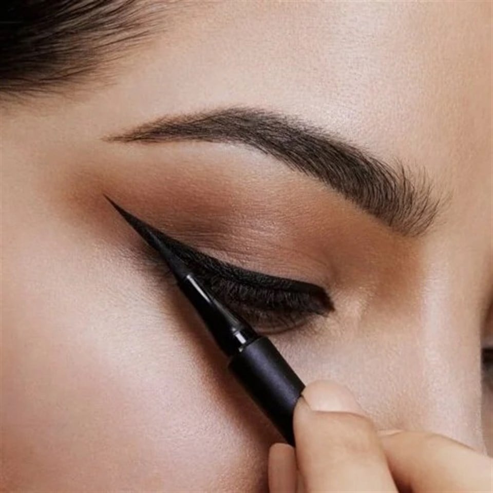 MAYBELLİNE NEW YORK HYPER PRECİSE ALL DAY EYELİNER NO:700 SİYAH