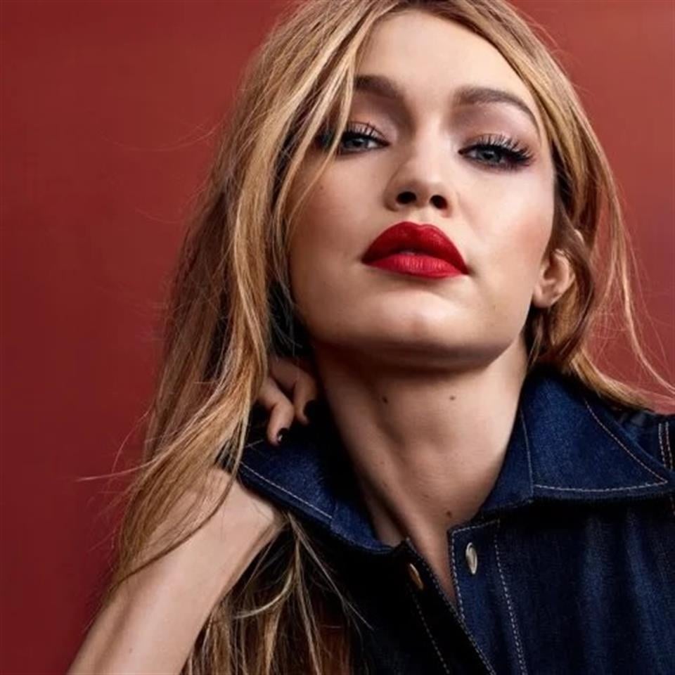 MAYBELLİNE SUPER STAY MATTE INK LİKİT MAT RUJ 118