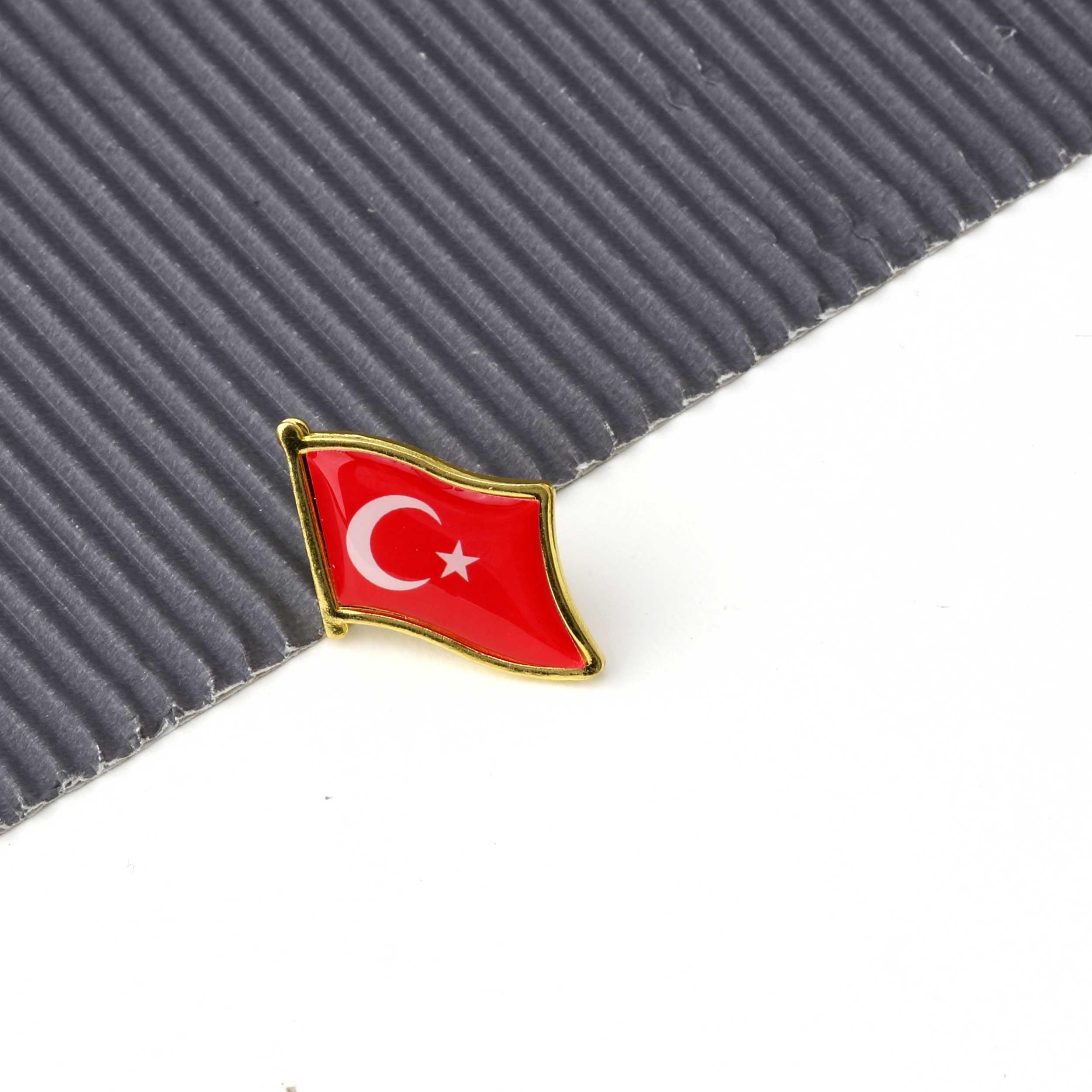 Ay Yıldızlı Türk Bayrağı Rozet