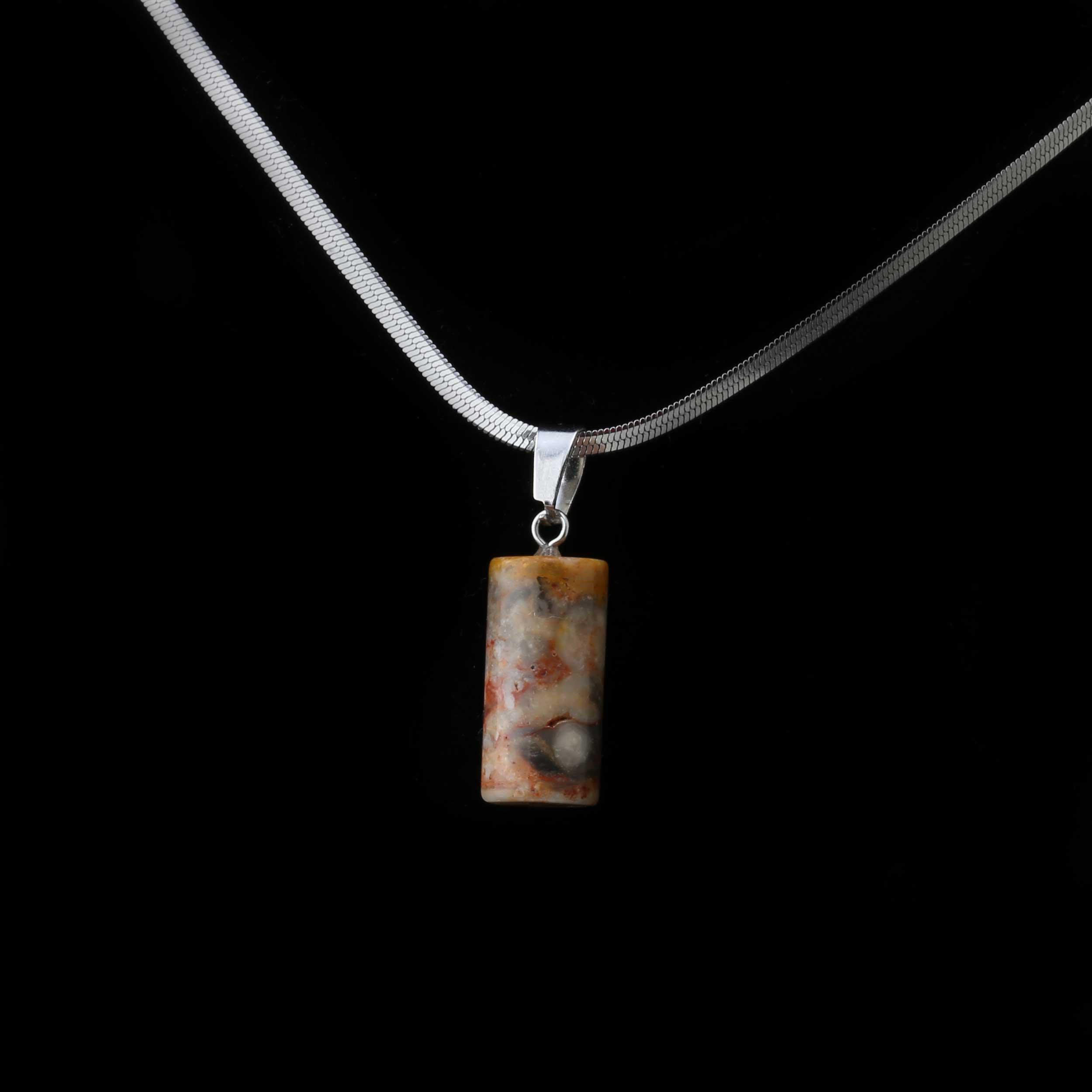 Kuvars Taşı Silindir Kolye Ucu