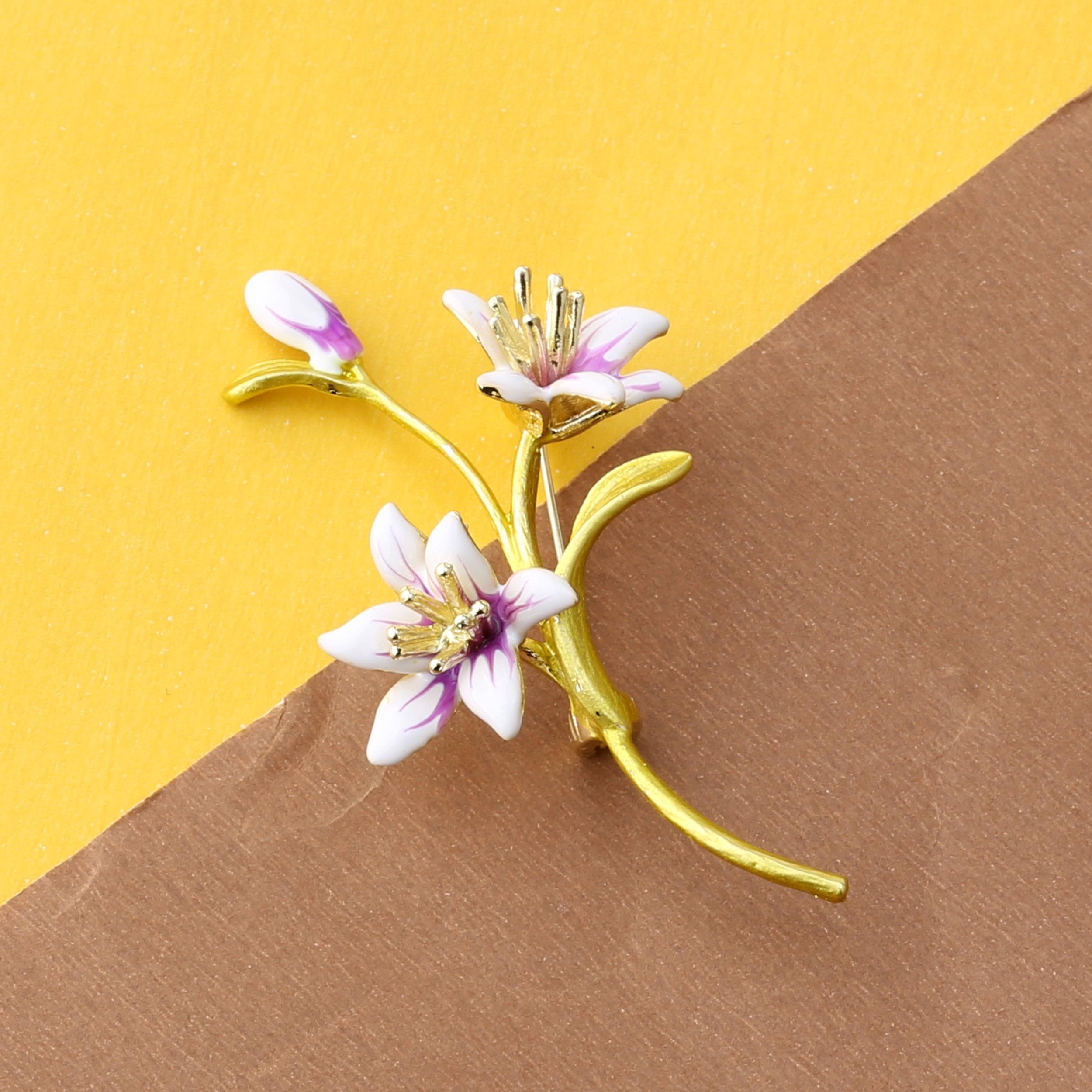 Lilyum Çiçek Broş