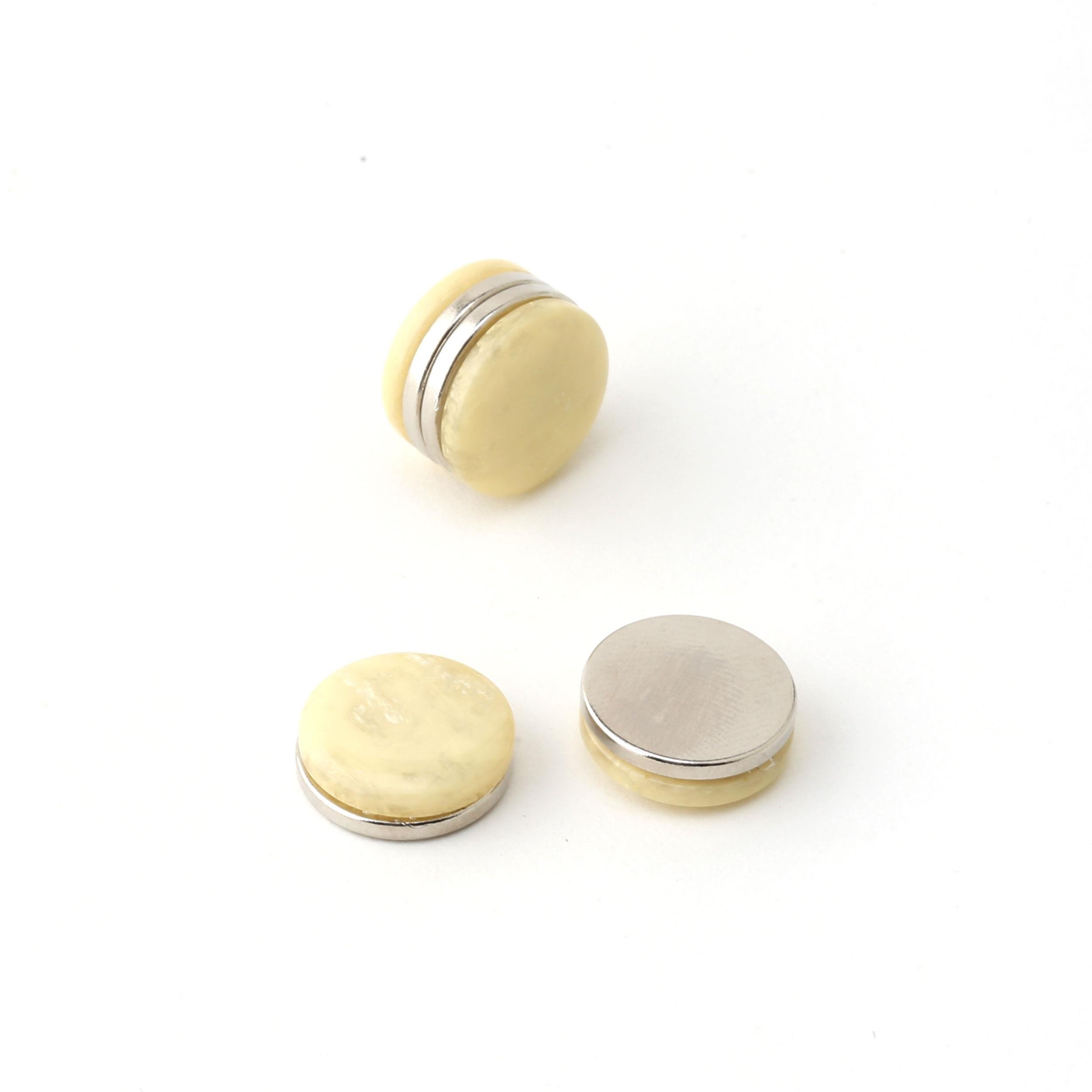 Mermer Görünümlü Mıknatıslı Eşarp Şal Tutucu