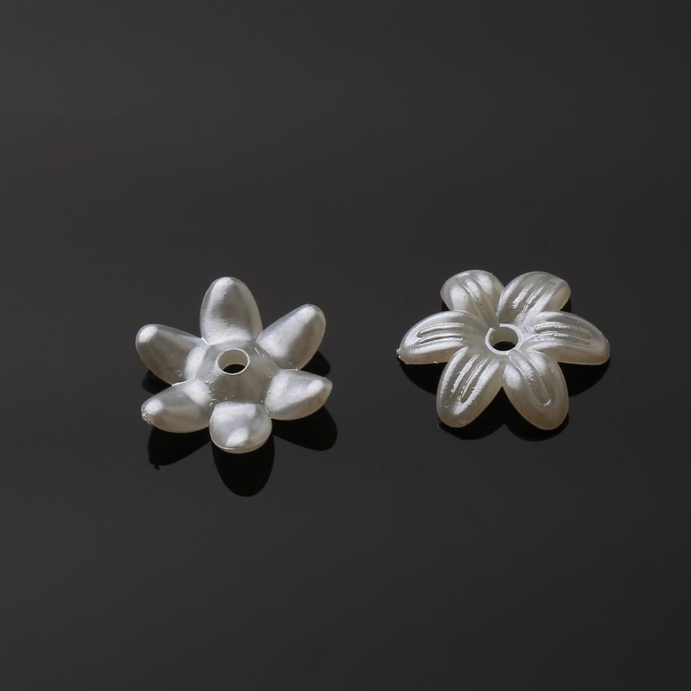 Plastik Küçük Çiçek İnci Krem 20 Adet