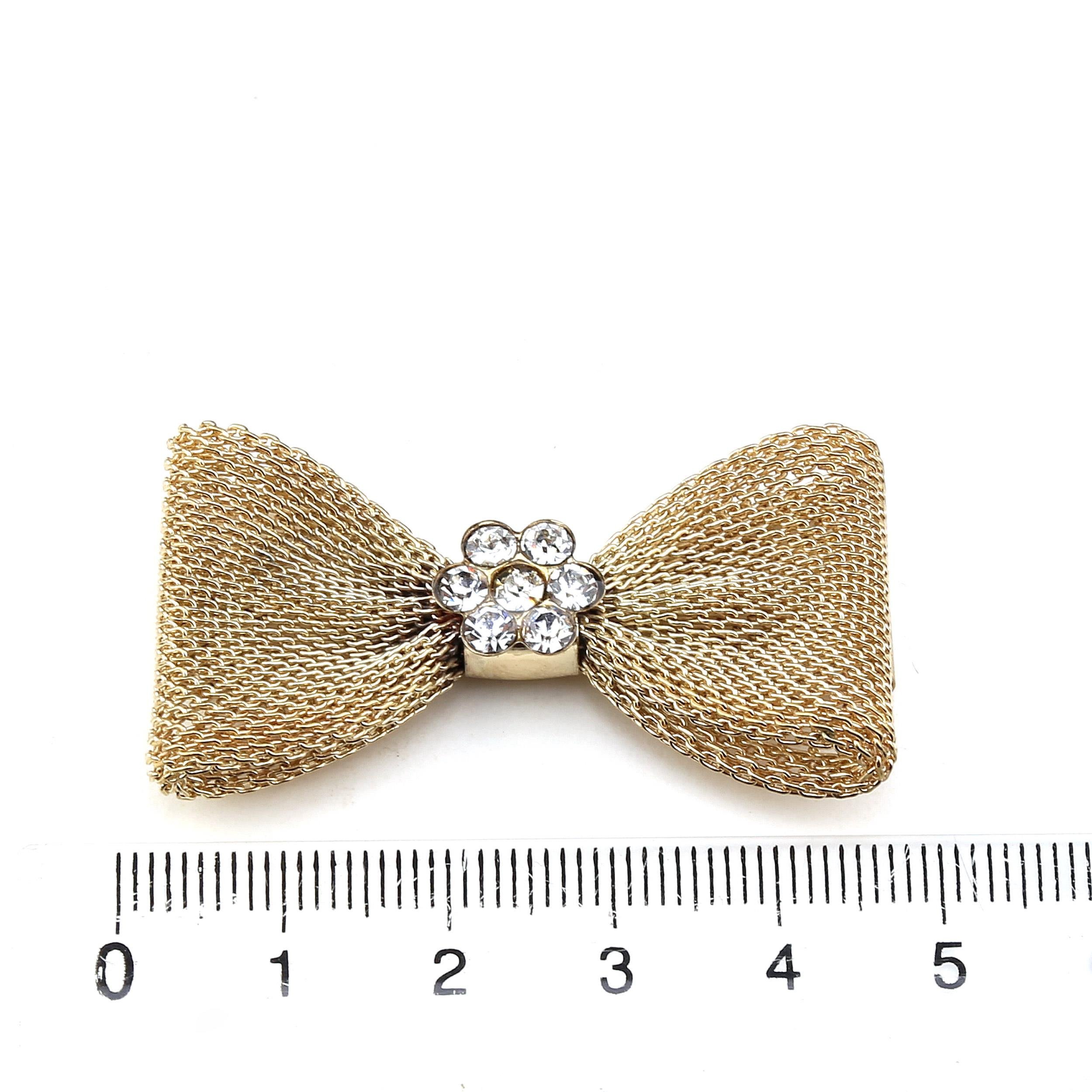 Taş Süslemeli Metal Fiyonk Süs Karartma Altın