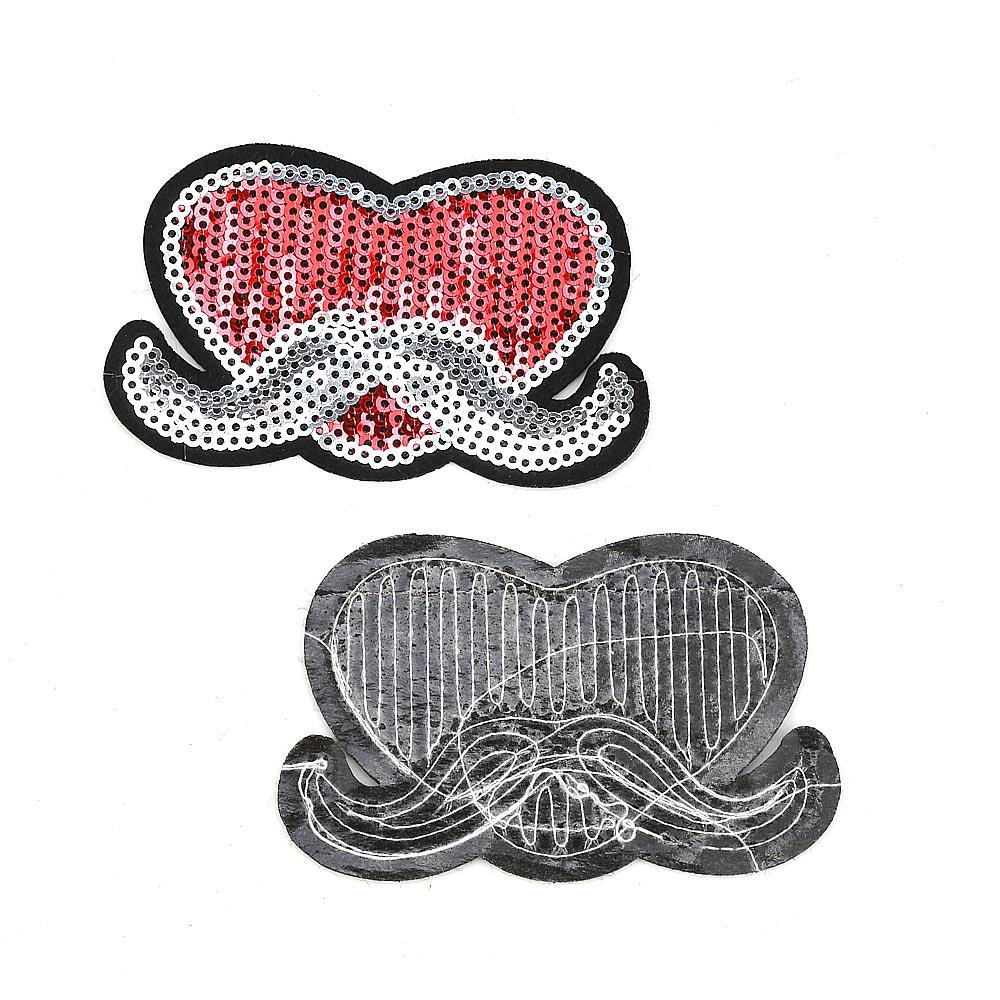 Ütüyle Yapıştırılabilen Bıyıklı Kalp Aplike