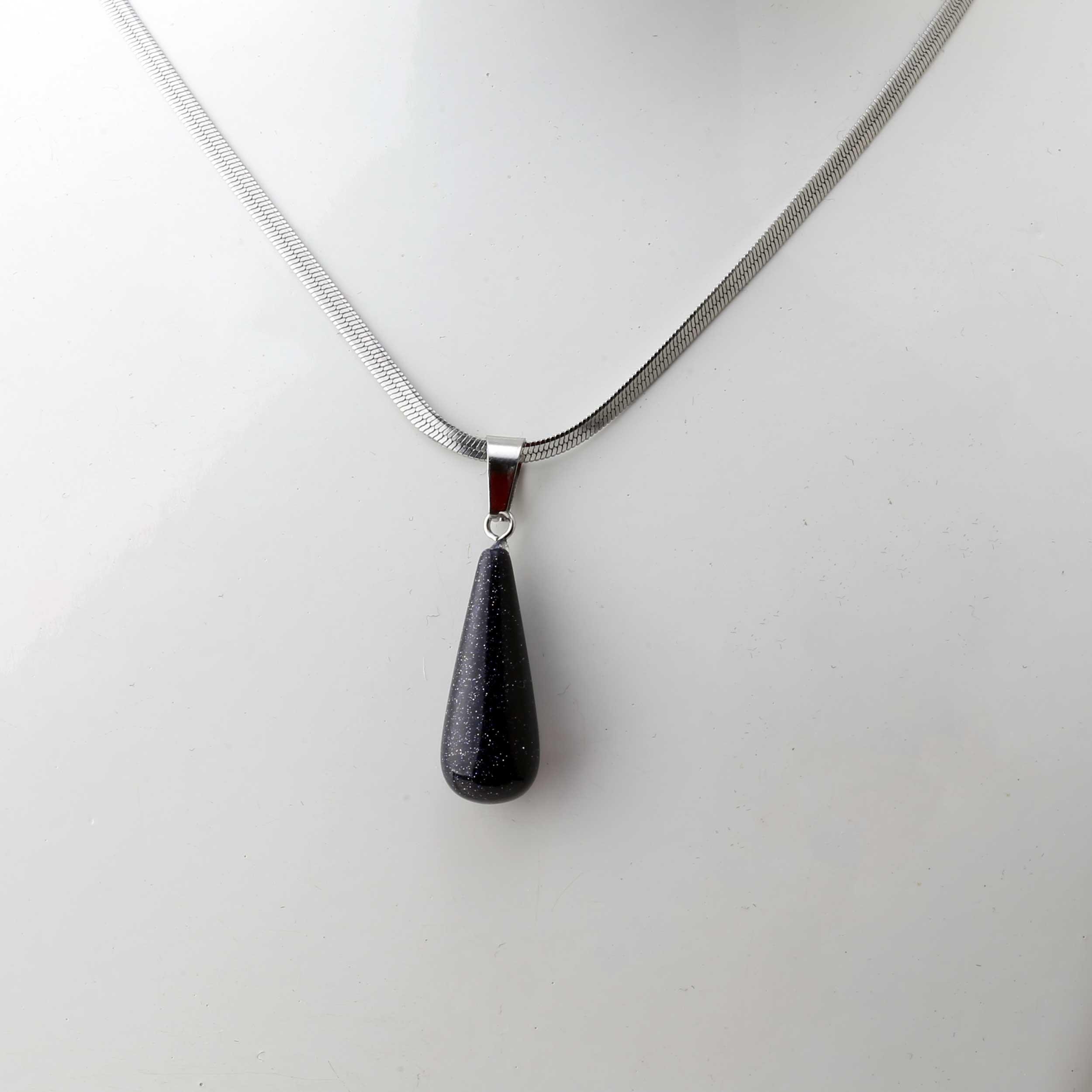 Yıldız Taşı Oval Damla Kolye Ucu