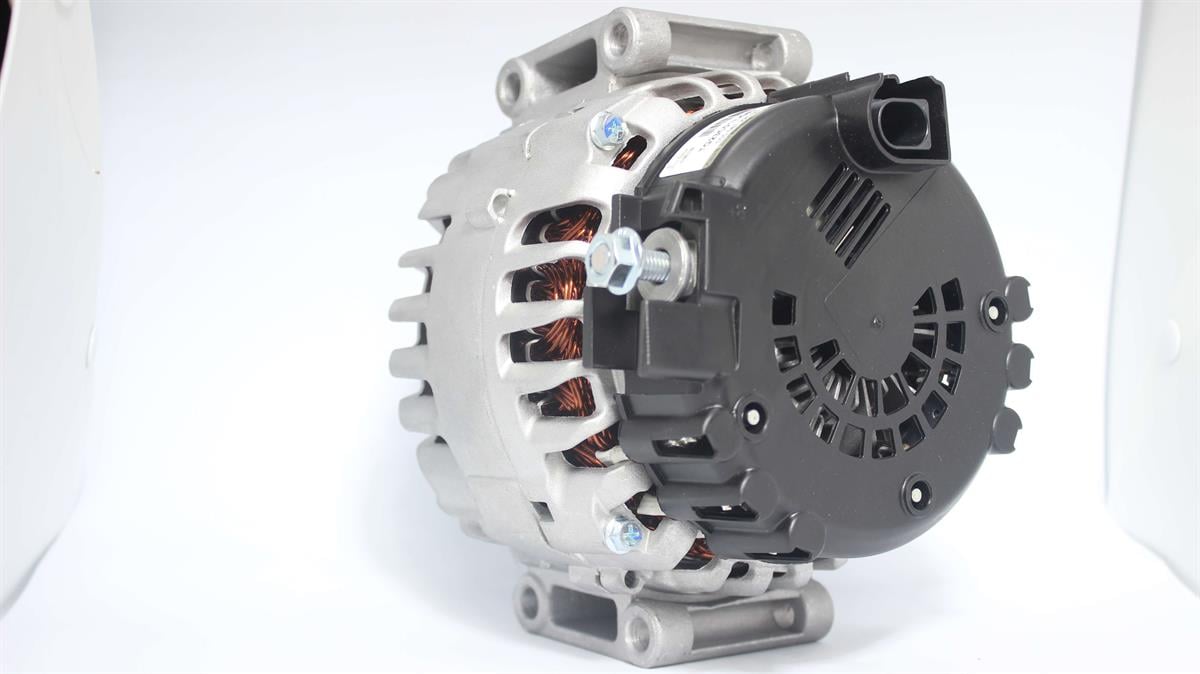 MERCEDES SPRİNTER VALEO TİP 180 A SARJ DİNAMOSU  
