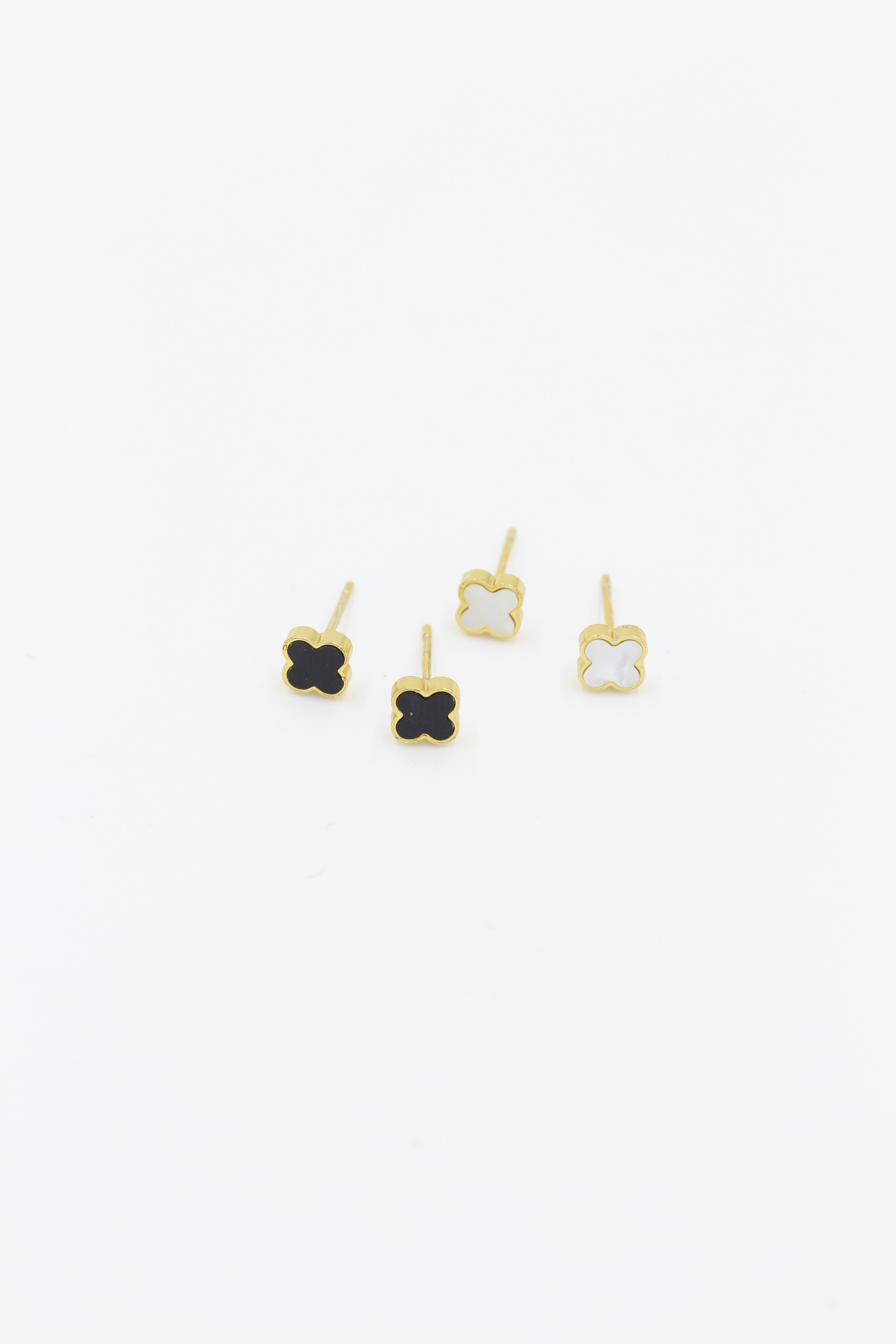 Çelik Küpe 14 - K ( 0,6cm )