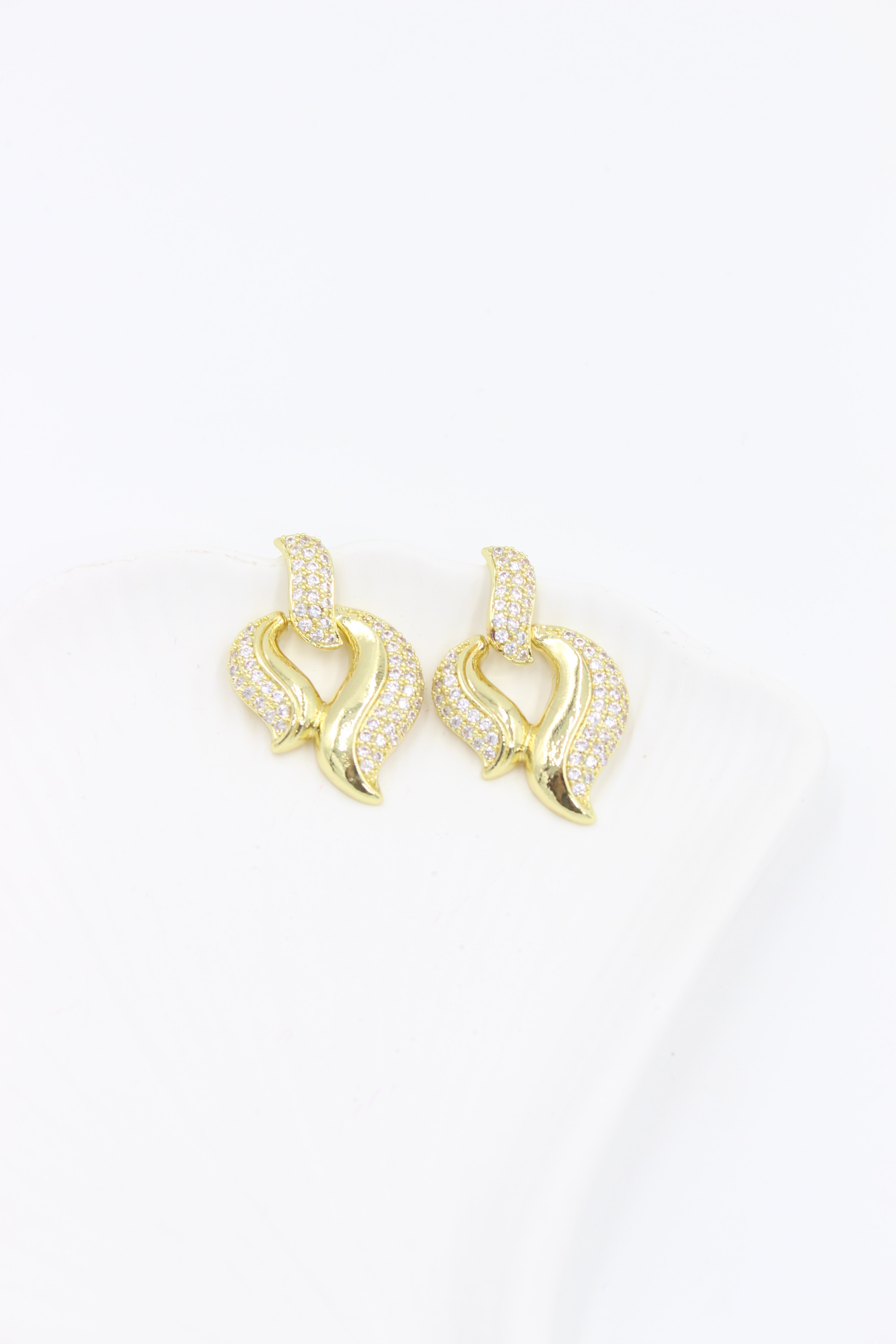 Çelik Küpe 14 - K ( 3,4cm )