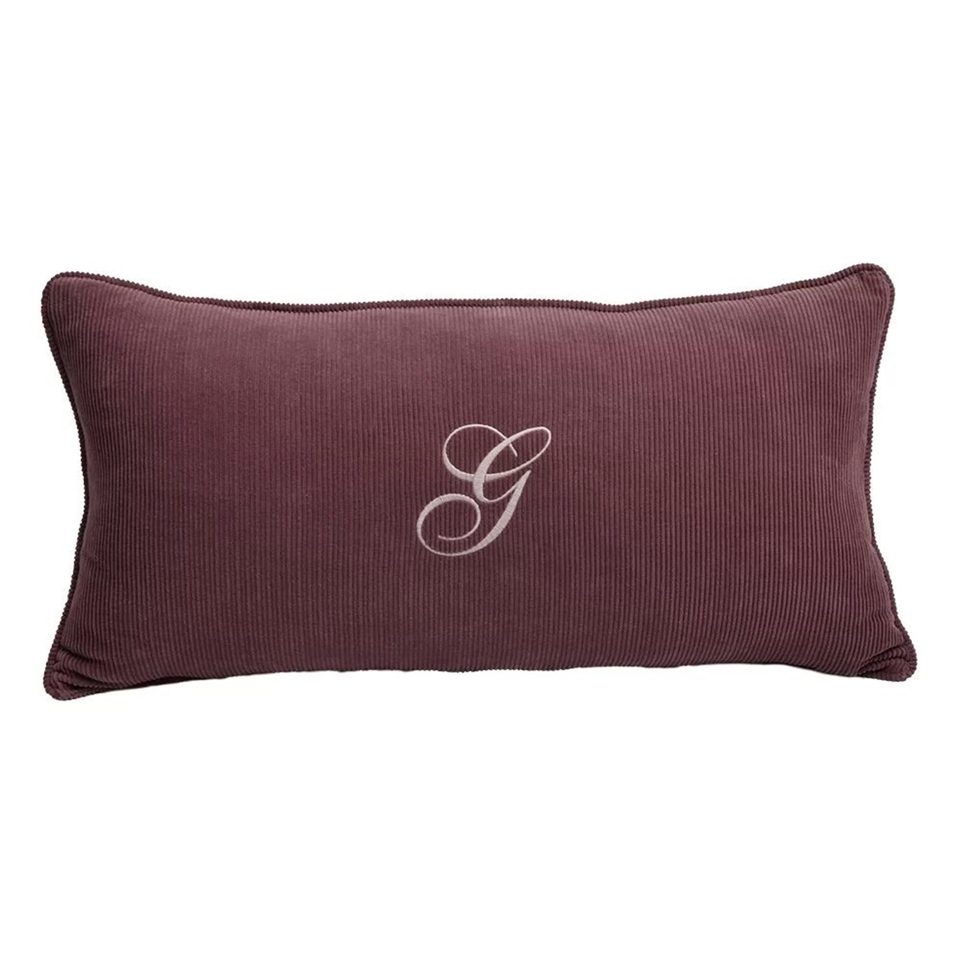Fitilli Kadife Harf Nakışlı Yastık 70x50 cm