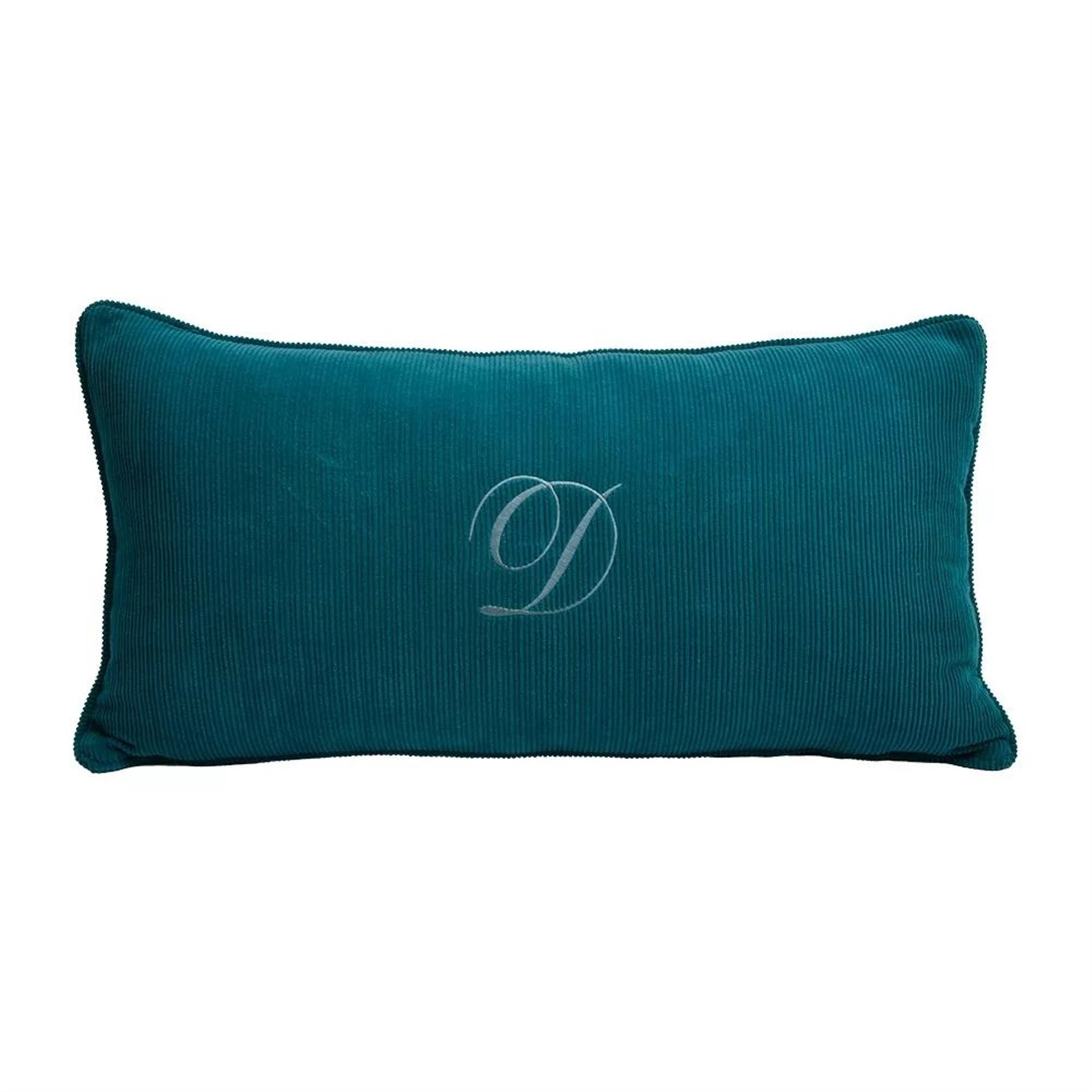 Fitilli Kadife Harf Nakışlı Yastık 70x50 cm