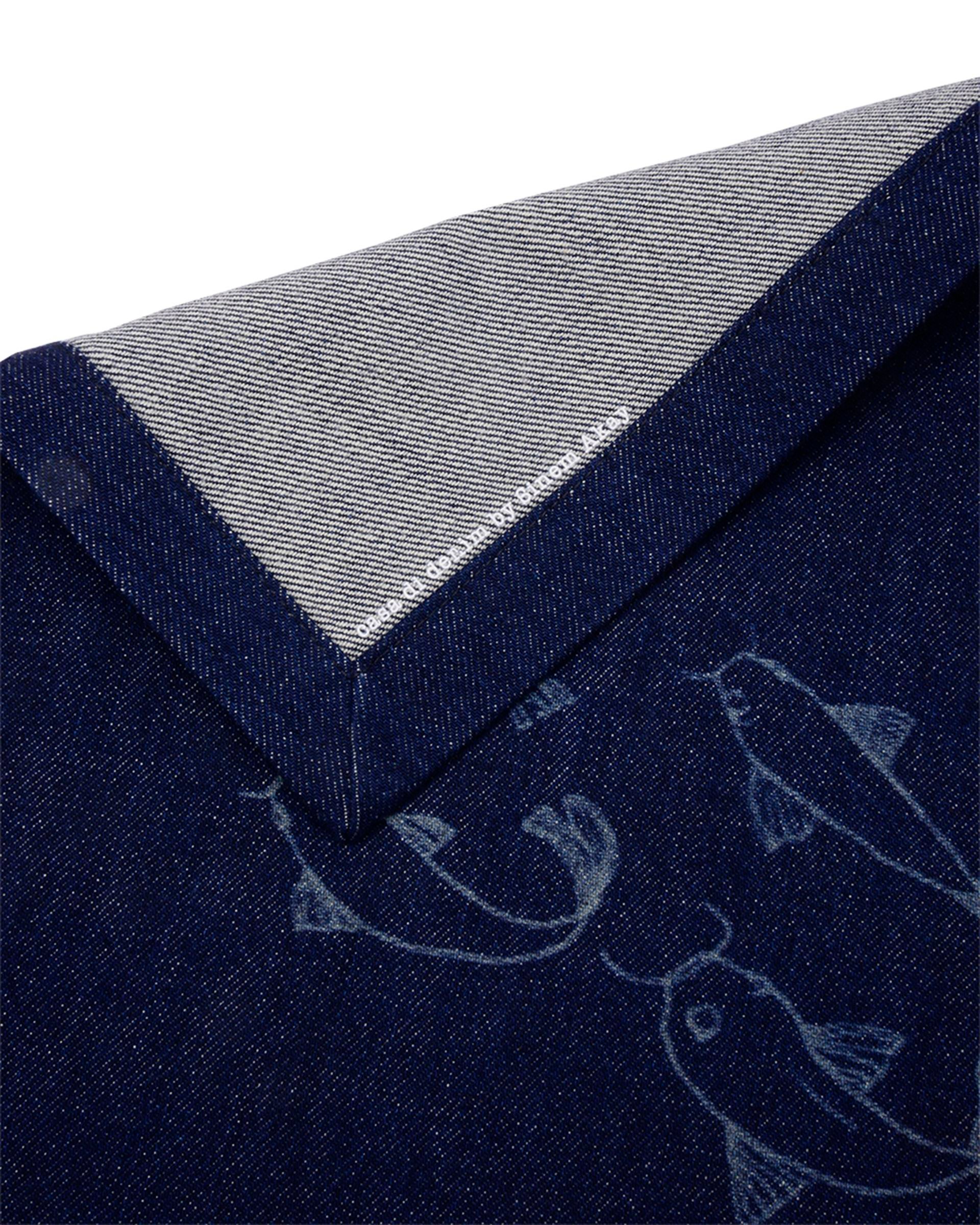 Koi Balık Denim American Service