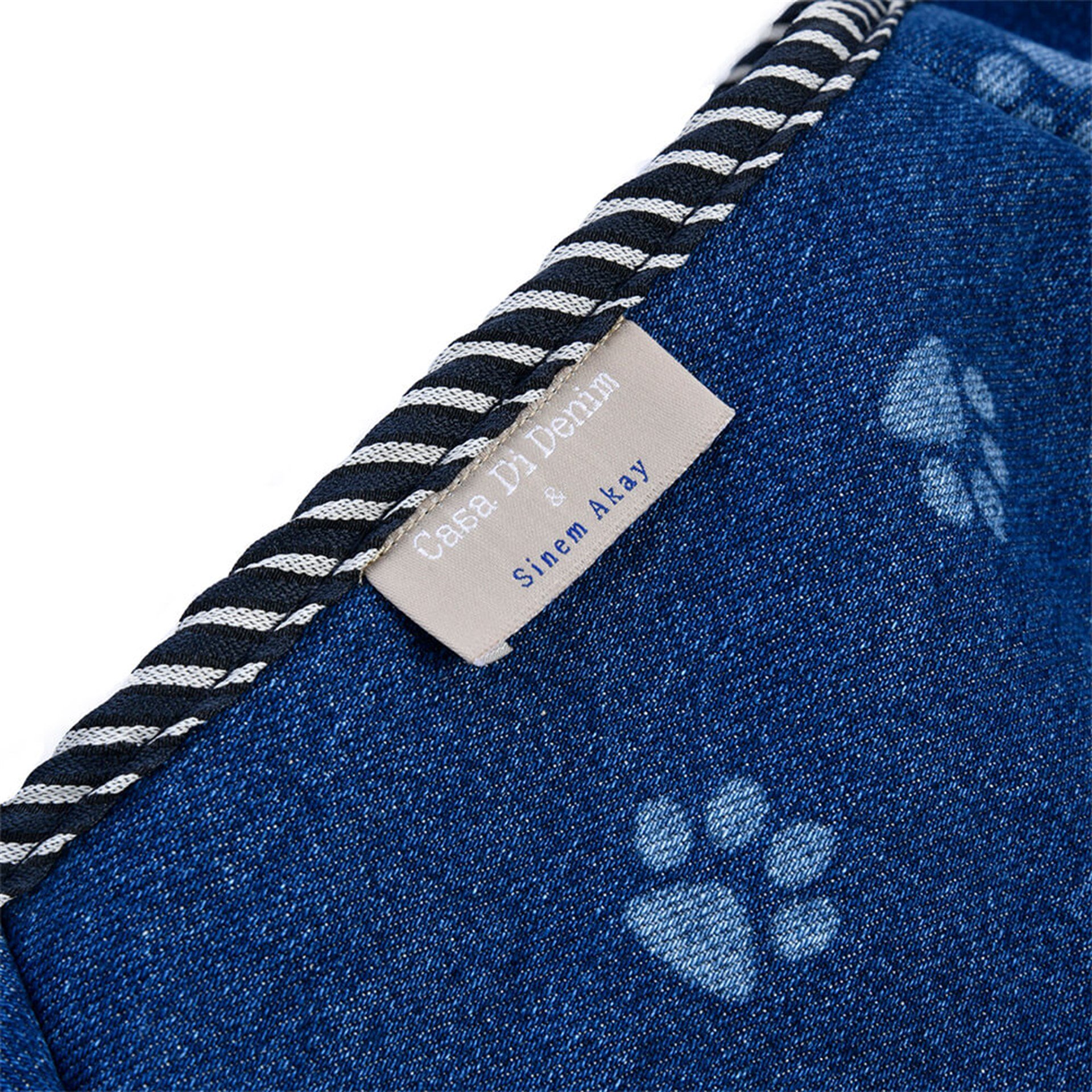 Pati Patterned Dog Bag