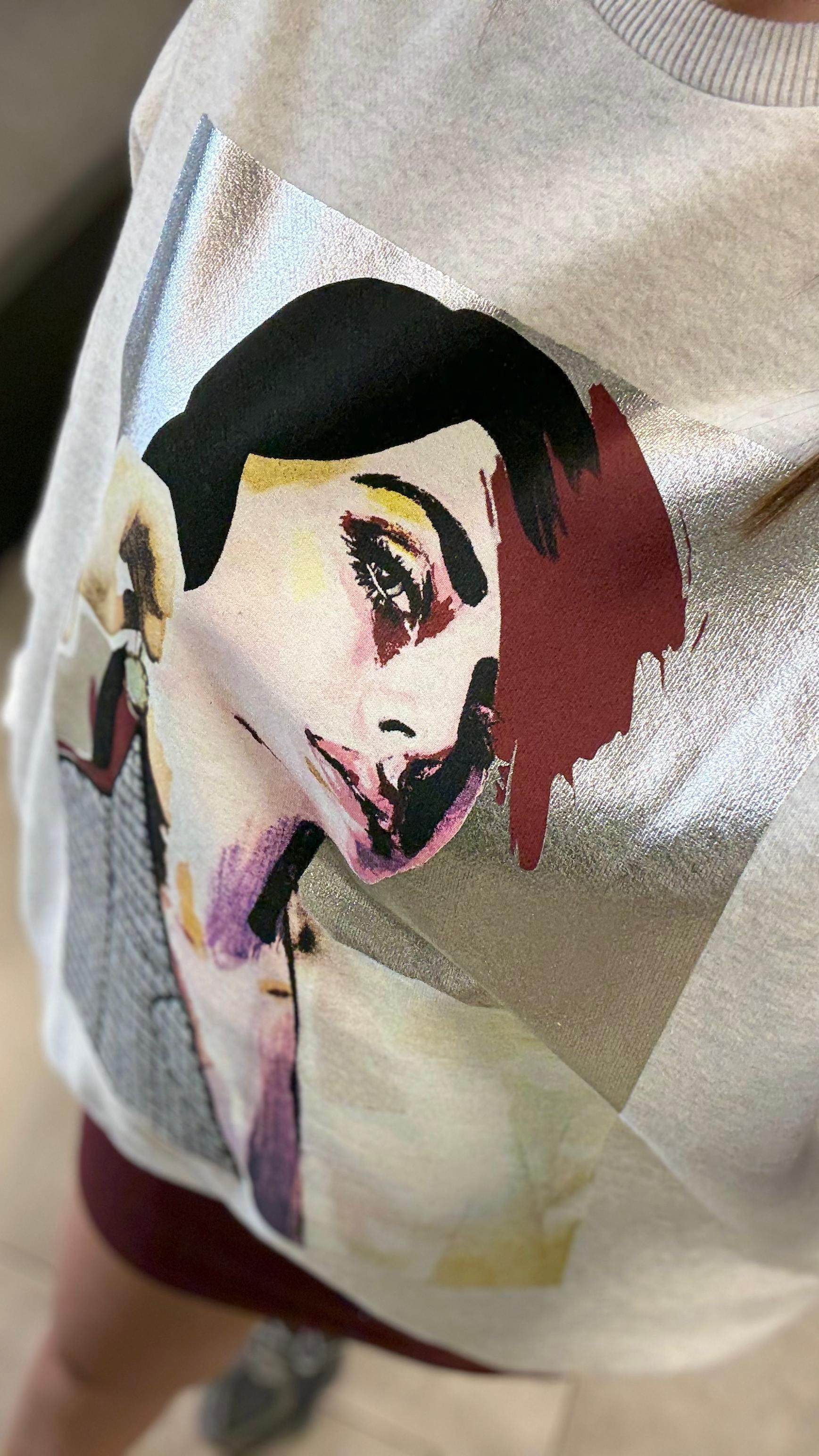Önü Kadın Detaylı Sweatshirt