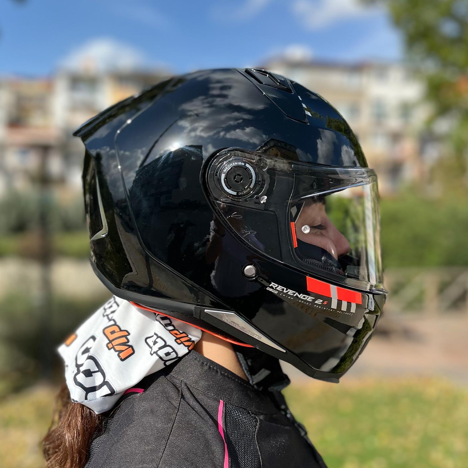 mt-revenge-2-solid-a1-gloss-full-face--0b9e1c.jpg