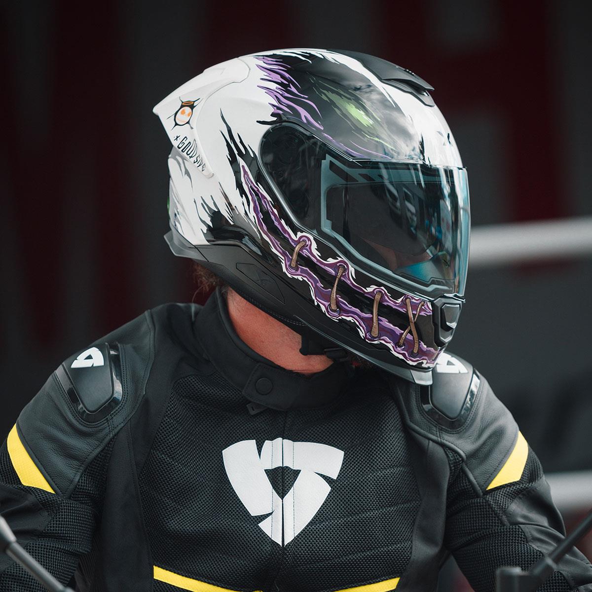 Nexx Y.100R Night Rider Kapalı Motosiklet Kaskı