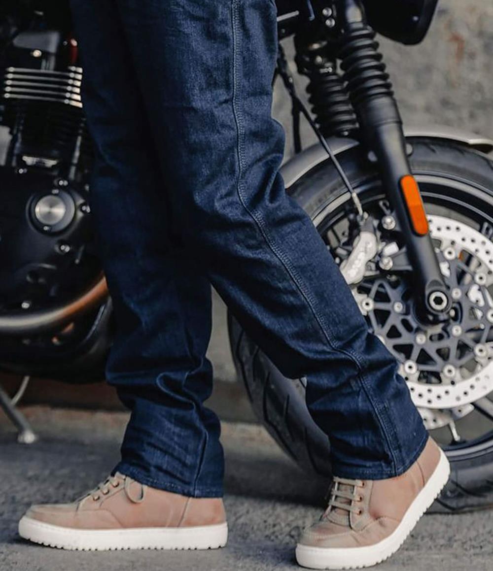 revit-lombard-3-kevlar-motosiklet-pant-3a1-b1.jpeg