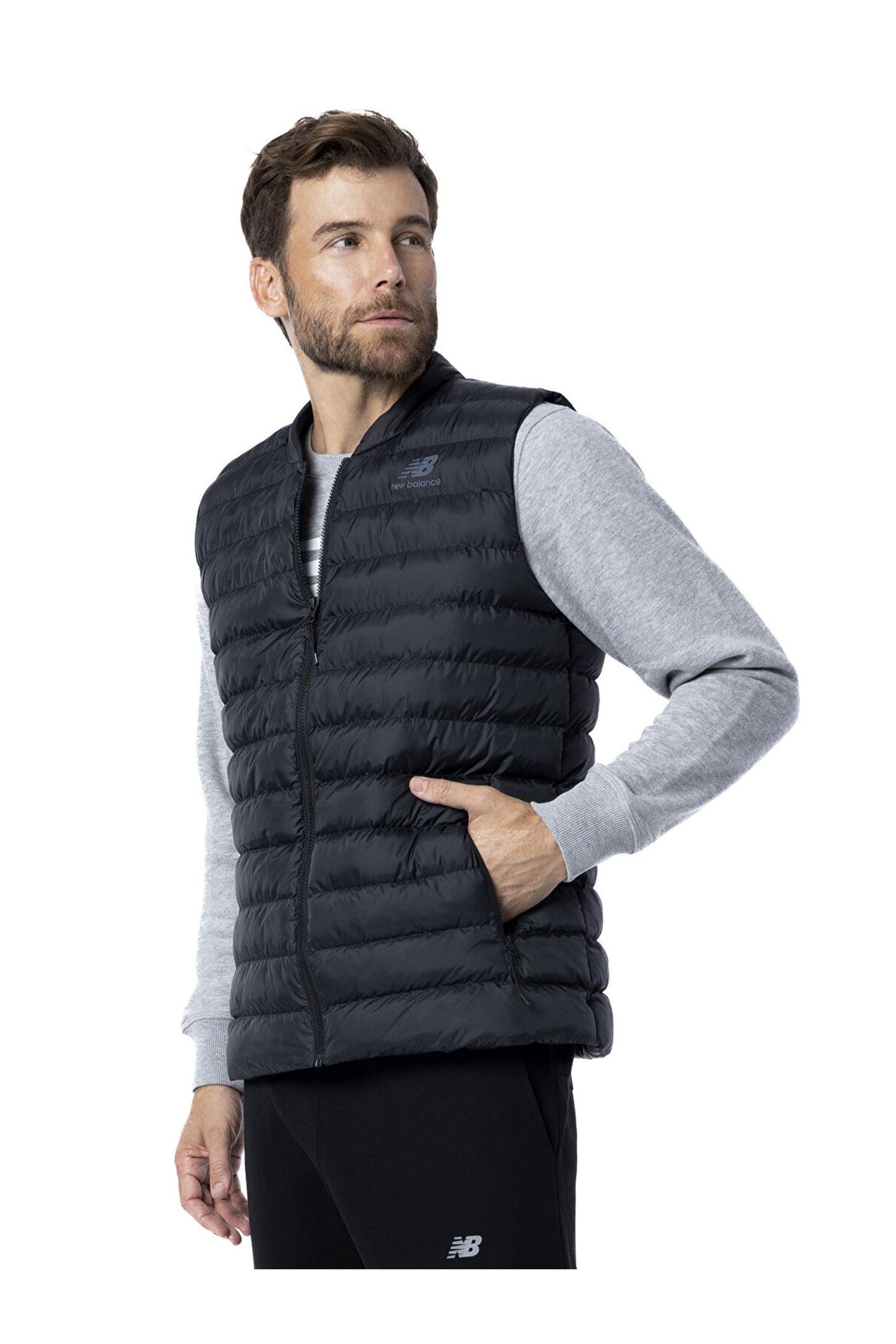 New Balance NB Lifestyle Men Vest Erkek Yelek MNV3230-BK