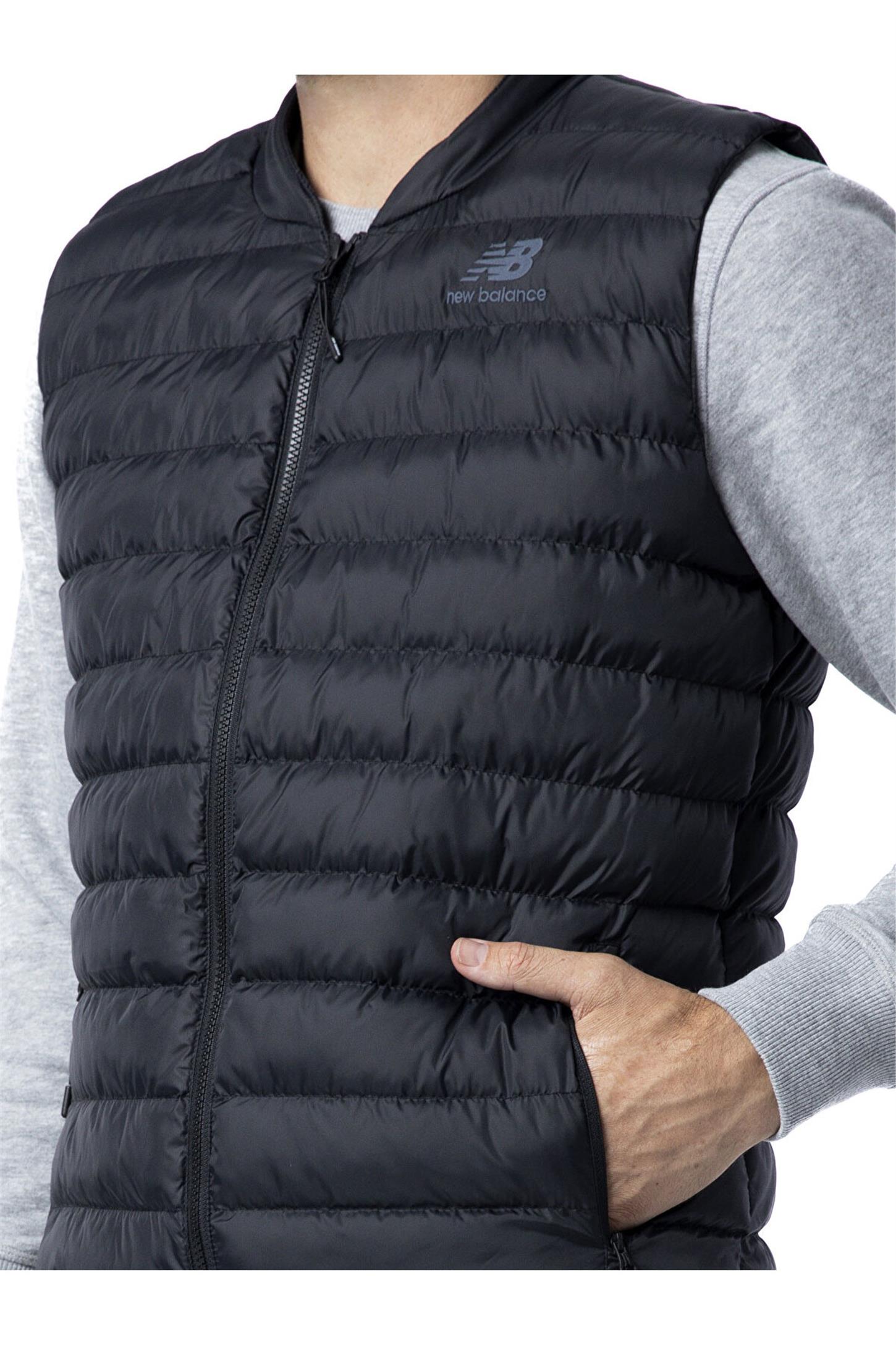 New Balance NB Lifestyle Men Vest Erkek Yelek MNV3230-BK