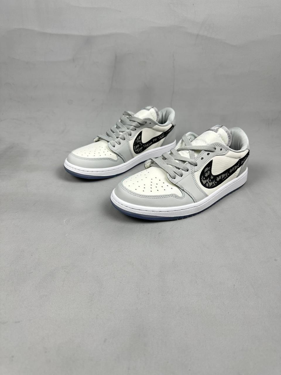 Elagance Jordan 1 Low Dior Smokedİthal Ürünlerela885
