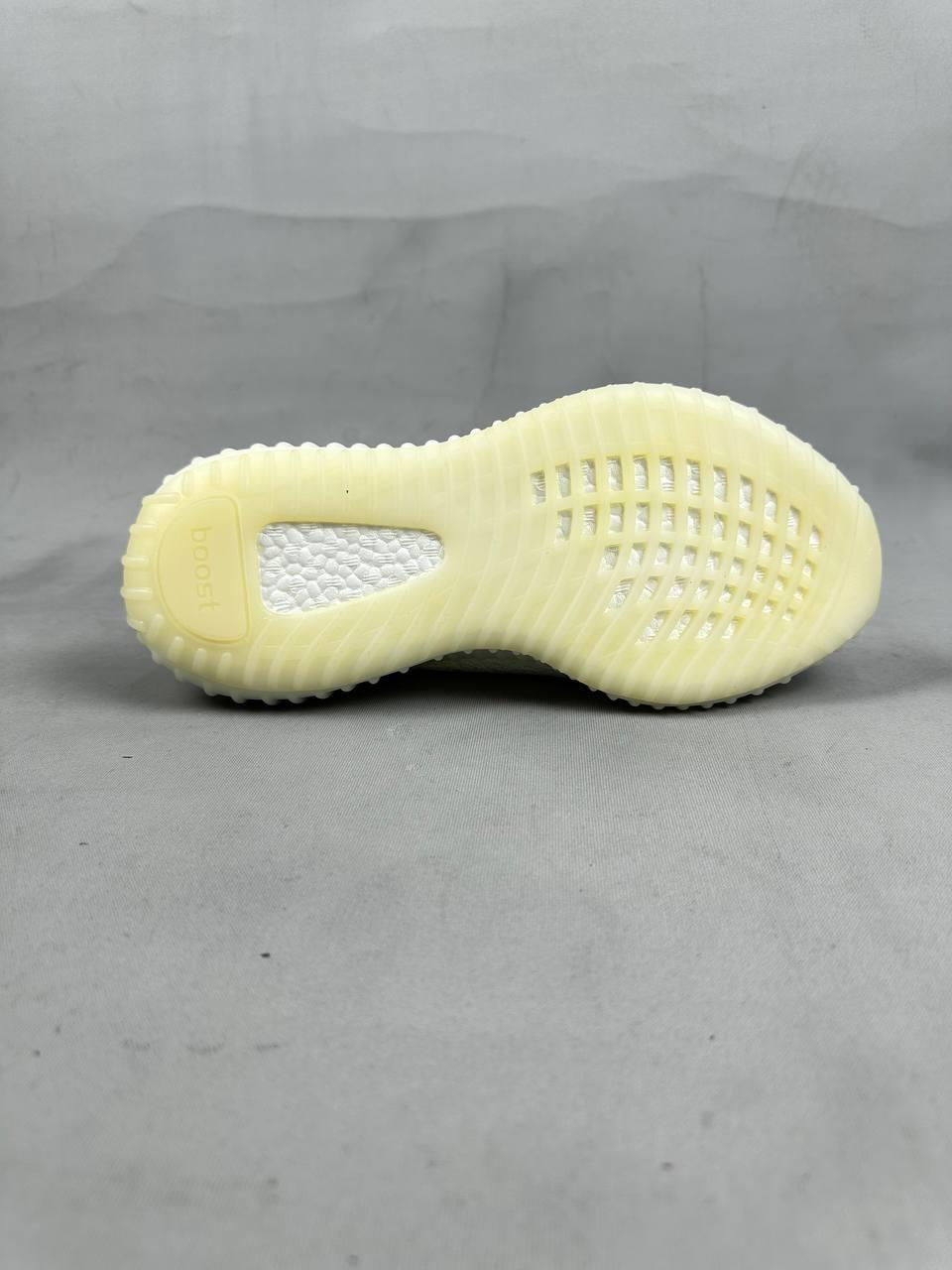 Elagance Yeezy 350 V2 White İthal Ürünlerela881
