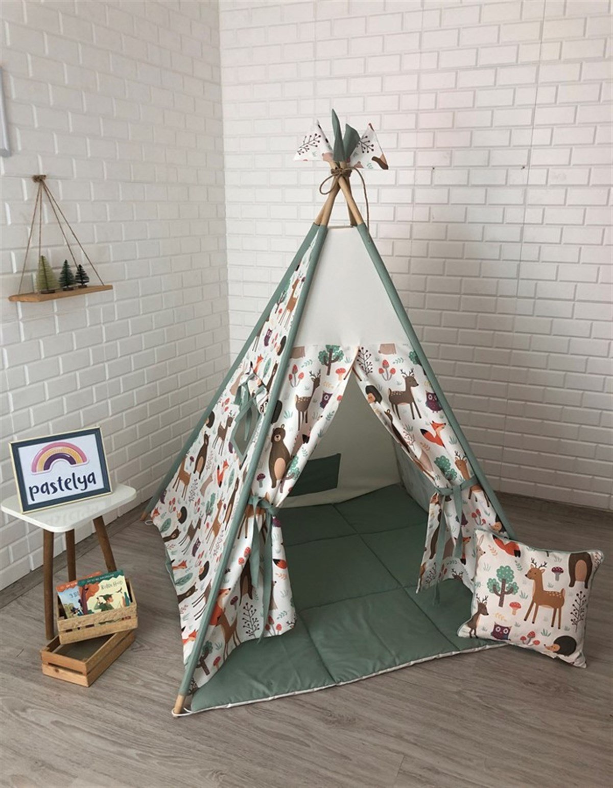  Mutlu Orman Oyun Çadırı