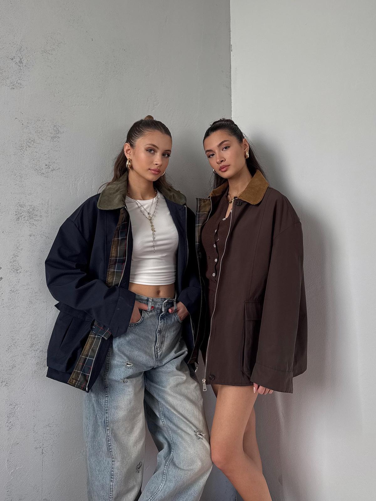 Elvar Yakası Kadife Detay Ekose Astarlı Lacivert Ceket