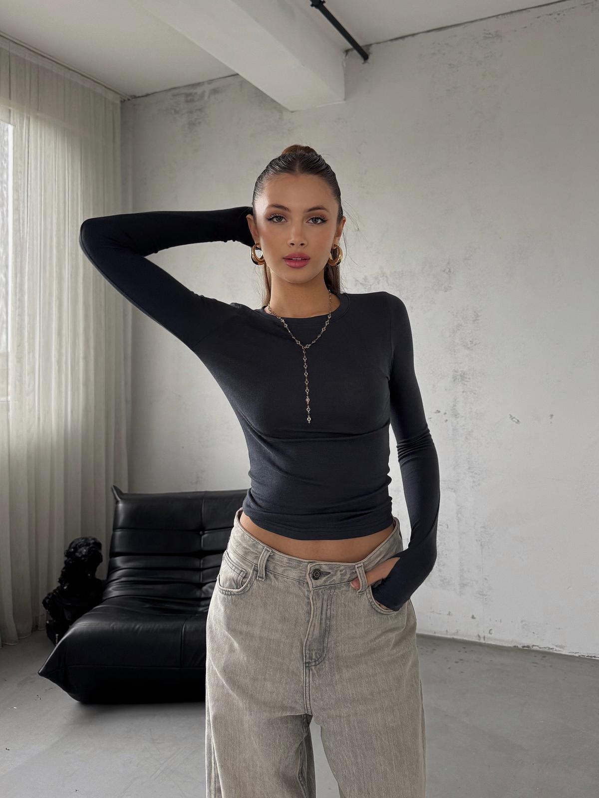 Fable Antrasit Parmak Geçmeli Oysh Basic Bluz