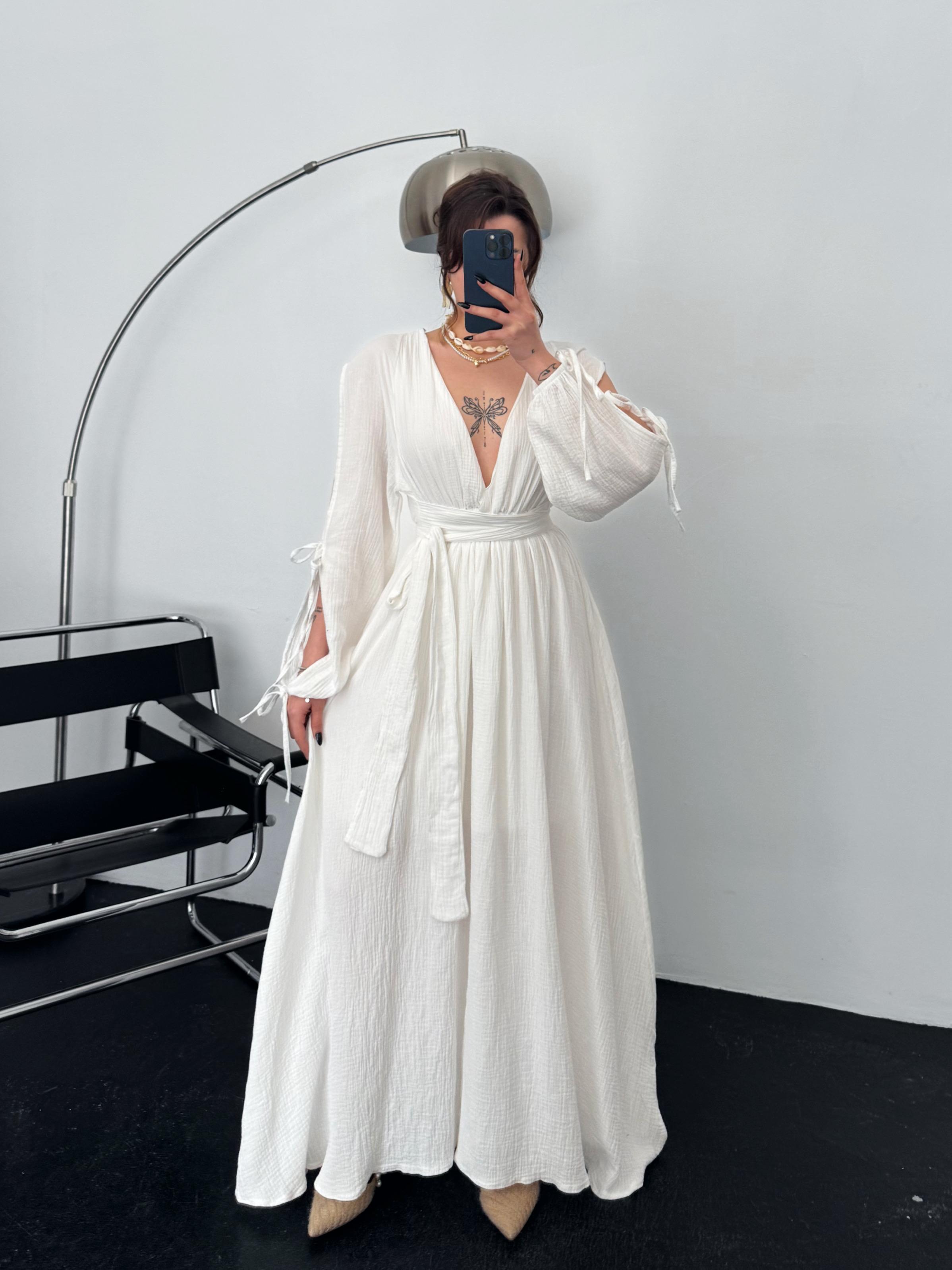 Hugo Kolları Bağlama Detay Beyaz Müslin Elbise