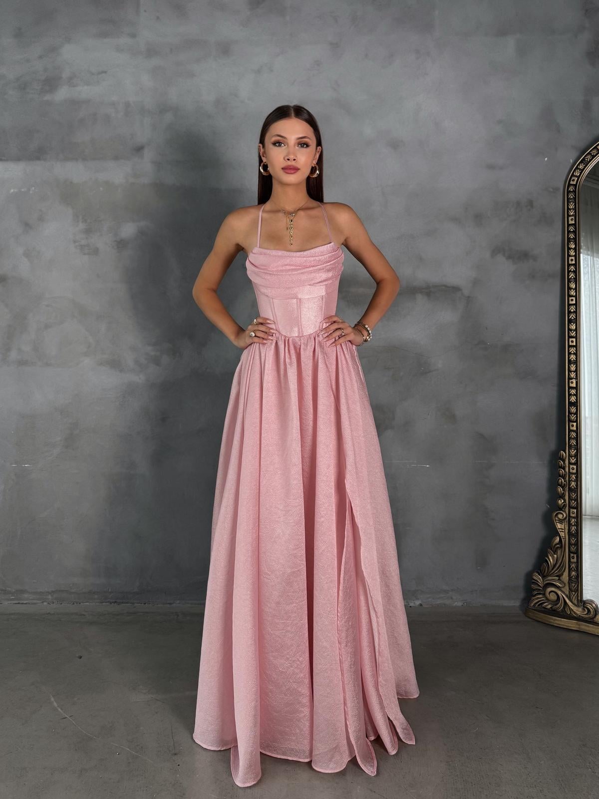 Jenga Askılı Sırt Detay Toz Pembe Yırtmaçlı Uzun Abiye 