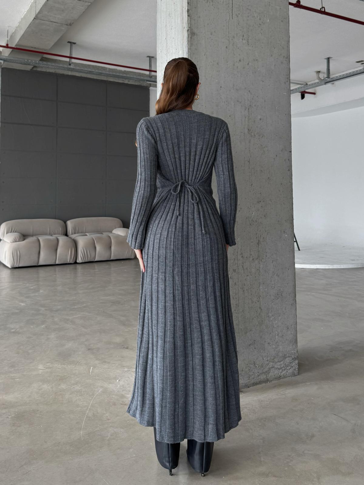 Lazyo Bağlama Detay Antrasit Triko Uzun Elbise